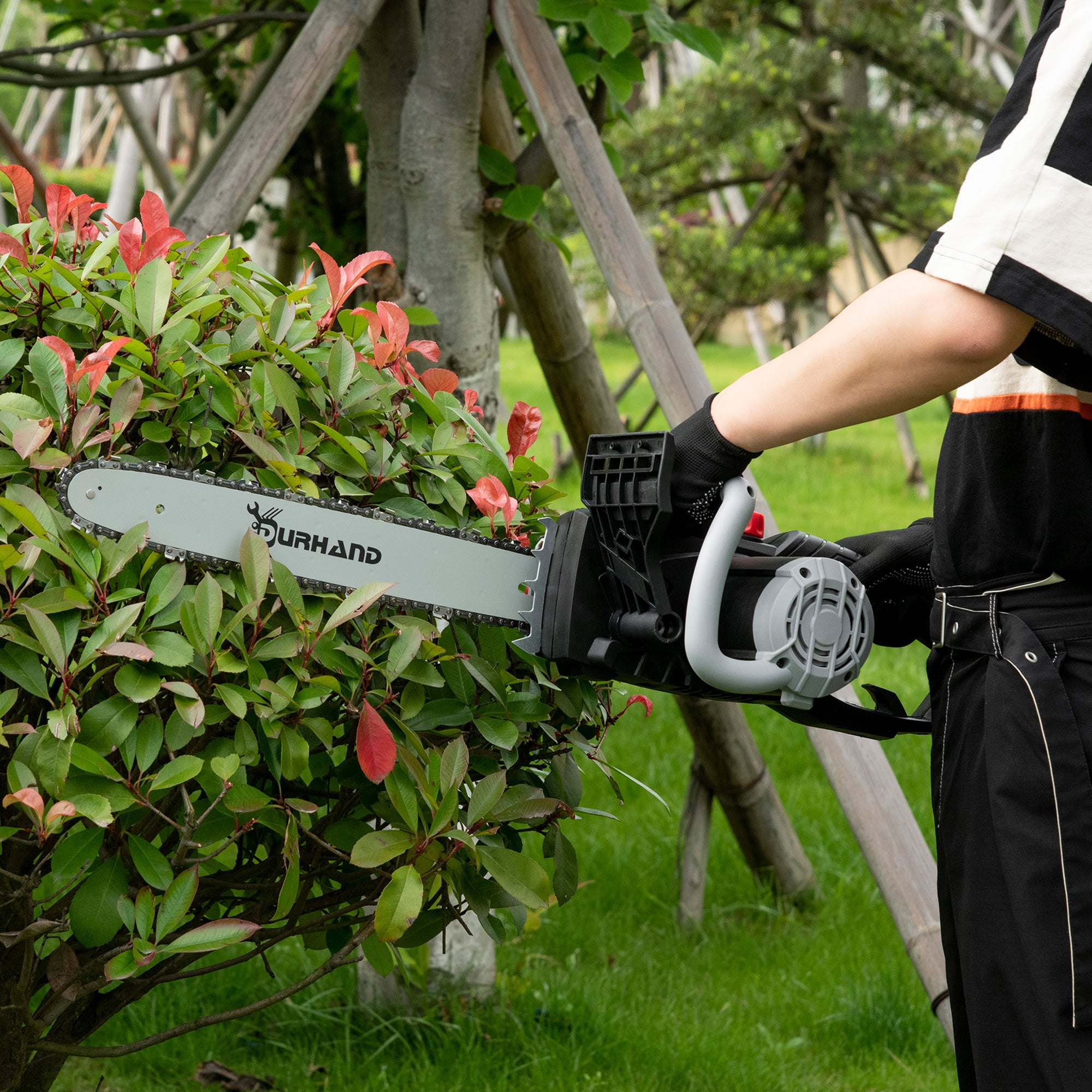 DURHAND 1600W Electric Chainsaw with Double Brake, Tool-Free Chain Tensioning and 40cm Guide Bar and Chain, Power Saw to Cut Wood, Auto Chain Lubrication