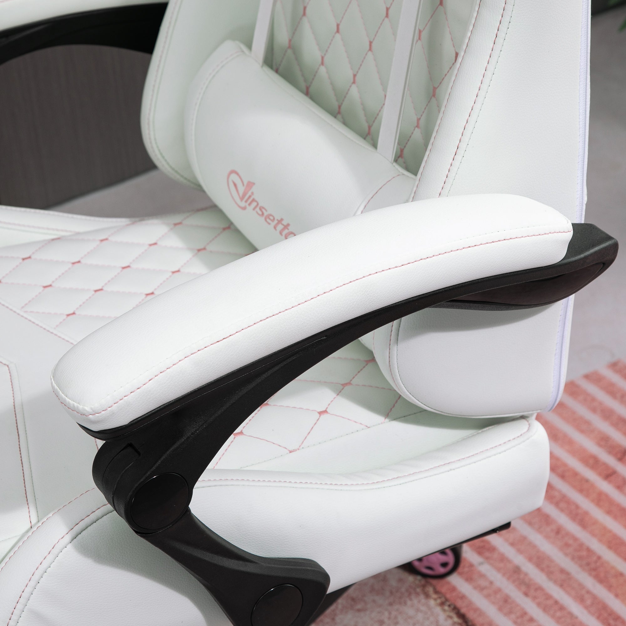 Vinsetto Computer Gaming Chair with Footrest, Video Gaming Chair for Adults with 130\'c2\'b0 Reclining Back, Desk Chair with Lumbar Support and Adjustable Height, White