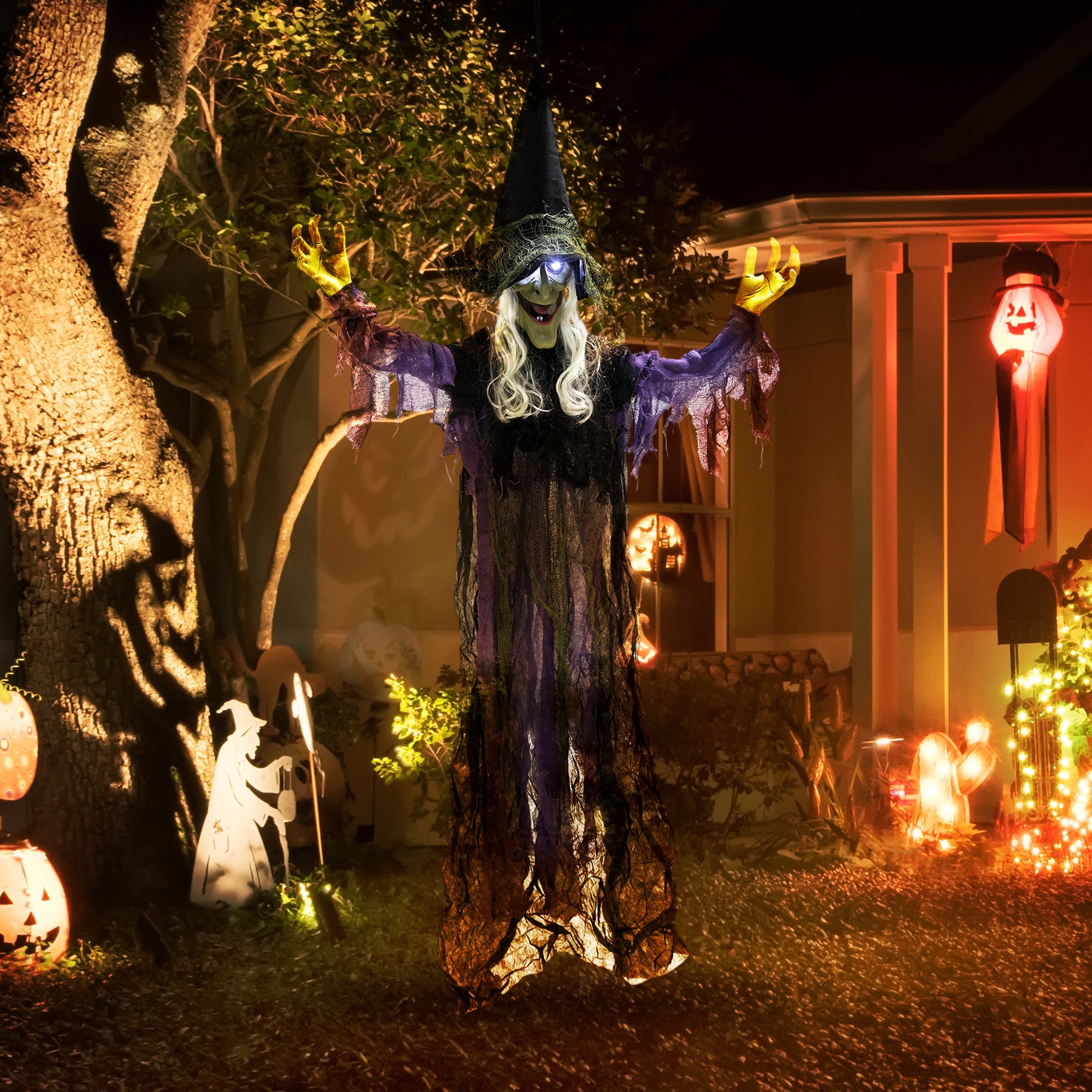 Outsunny 183 cm Life Size Halloween Animated Hanging Witch with Glowing LED Eyes, Spooky Witch Scary Halloween Decorations, Battery Operated, Indoor Party Props