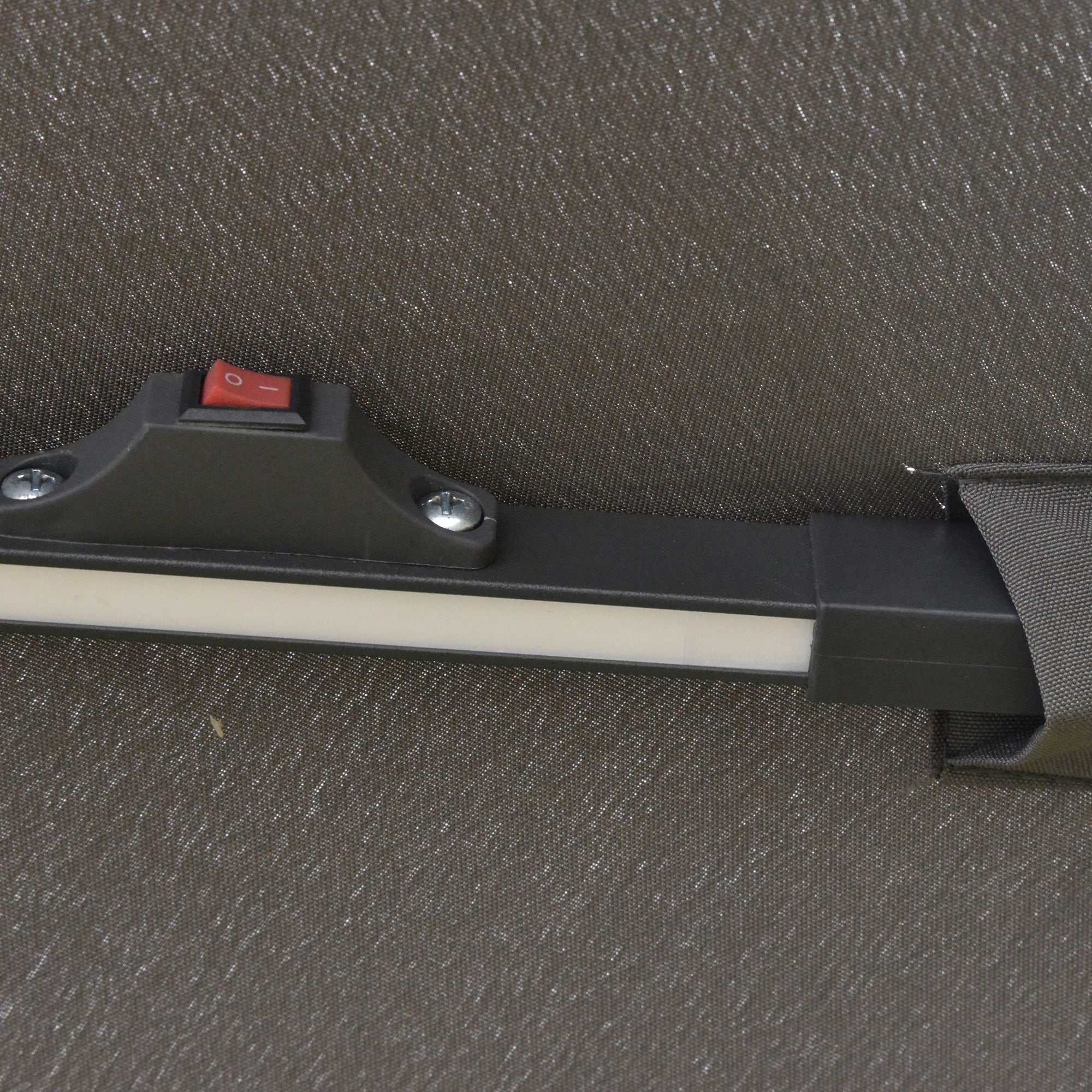 Outsunny 3(m) LED Cantilever Parasol Outdoor Sun Umbrella w/ Base Solar Lights Grey