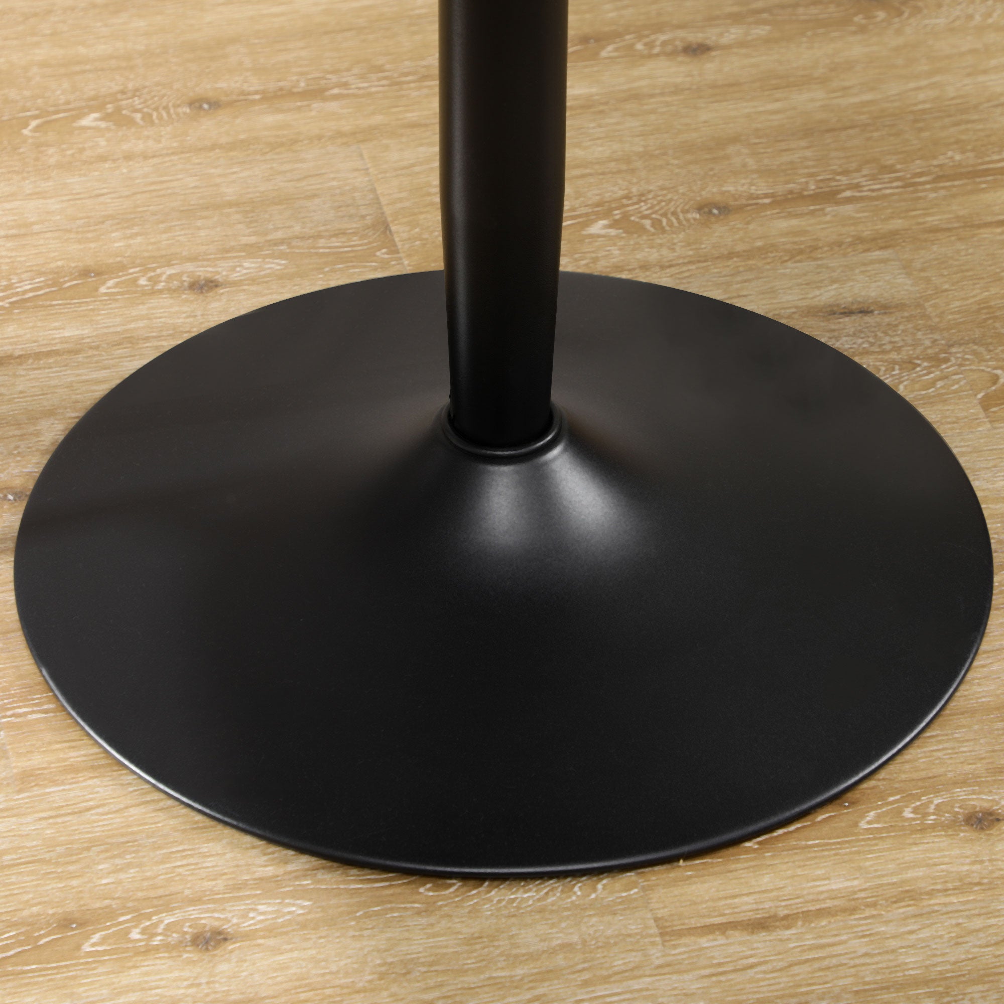 HOMCOM 75H x \'ce\'a670cm Two-Person Minimalistic Dining Table - Black