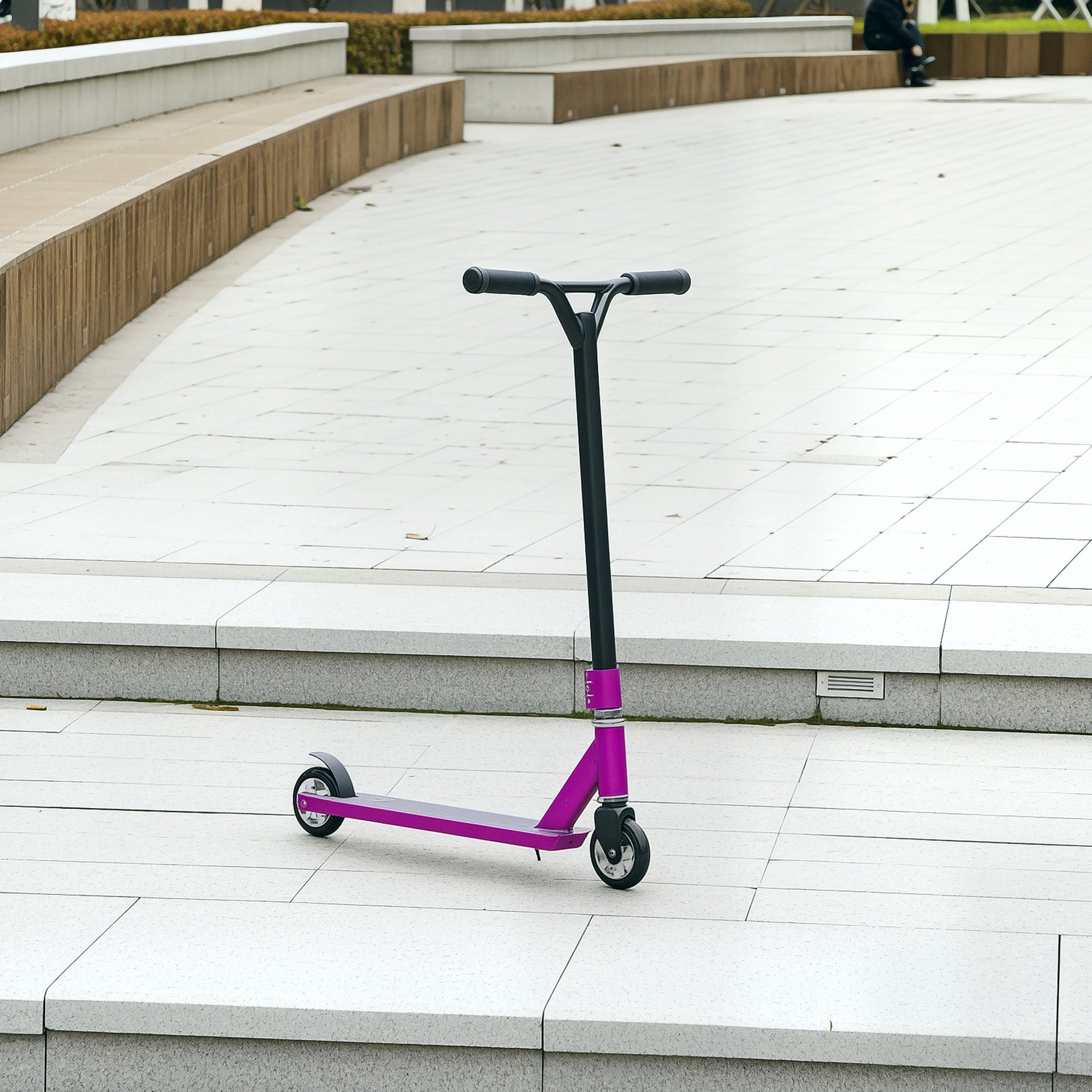 HOMCOM Stunt Scooter, 360° Entry Level Tricks Scooter w/ Lightweight Aluminium Deck and ABEC 7 Bearing, For Age 14+ Beginners, Purple