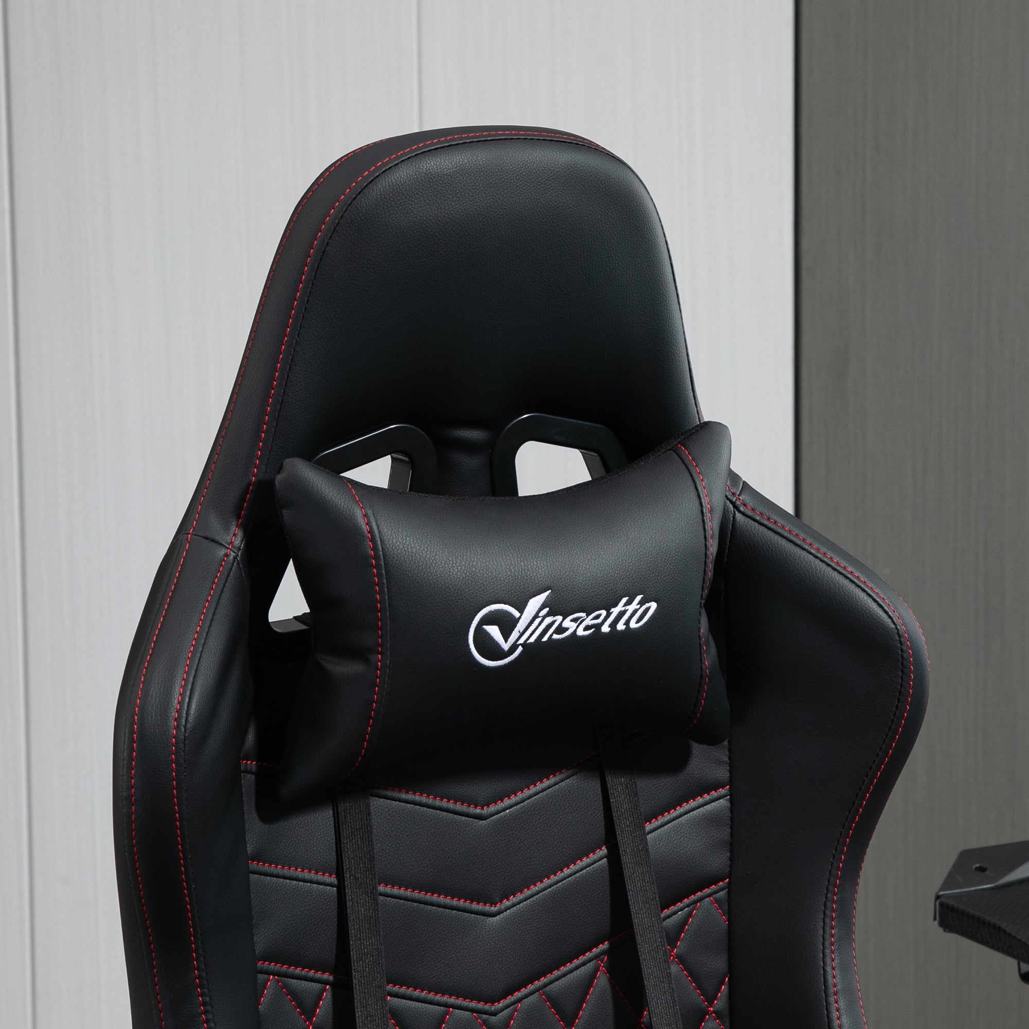 Vinsetto Computer Gaming Chair with Footrest, Video Gaming Chair for Adults with 130\'c2\'b0 Reclining Back, Desk Chair with Lumbar Support and Adjustable Height, Black Red