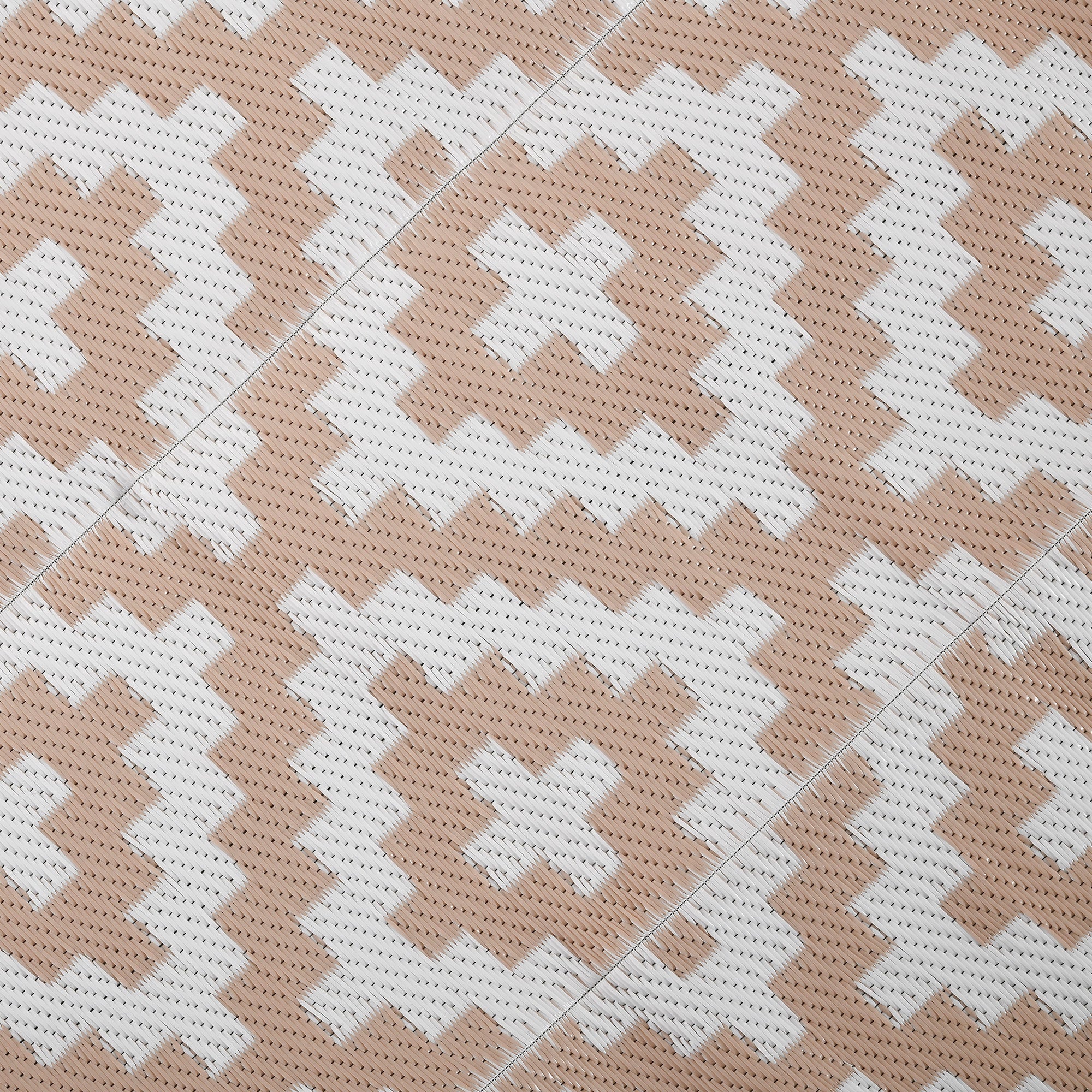 Outsunny Reversible Outdoor RV Rug, Patio Floor Mat, 274 x 182 cm Plastic Straw Rug for Garden, terrace, Beach, Camping, Coffee & White