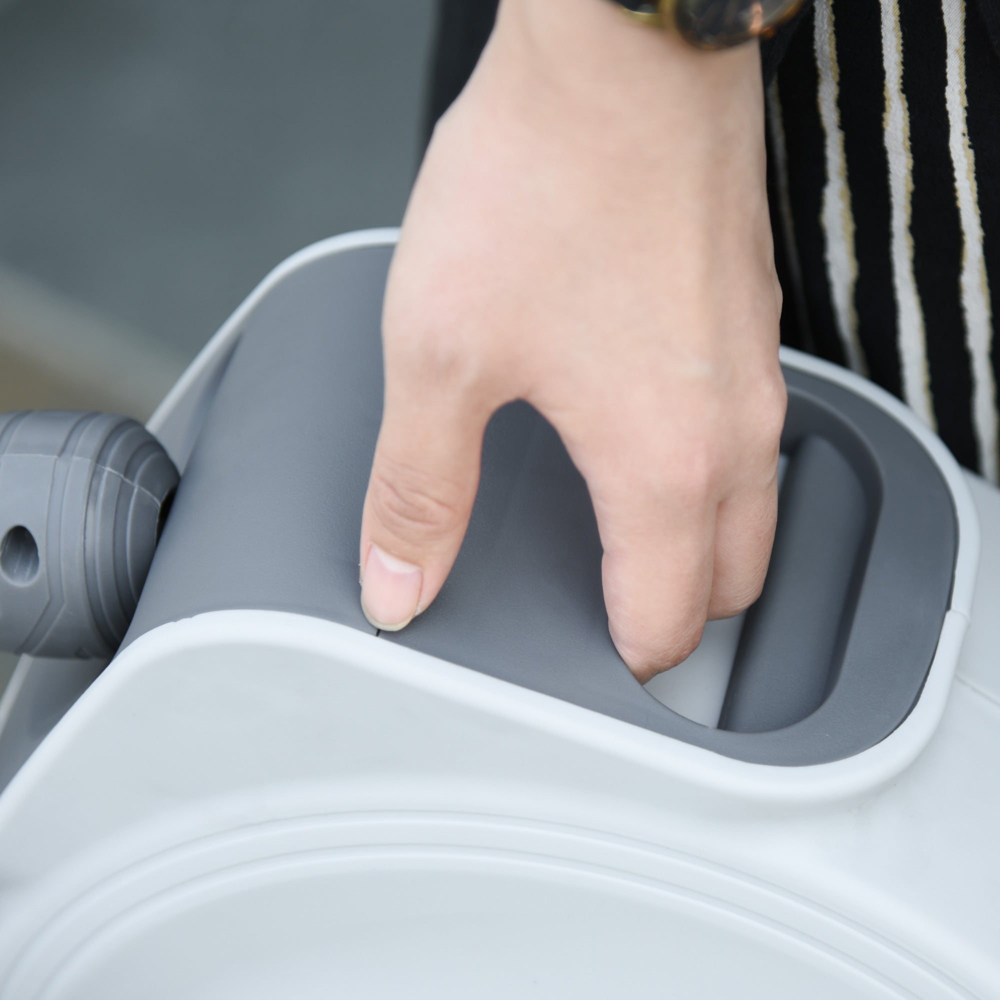 DURHAND Retractable Air Hose Reel 15m+ 140cm Hose Diameter 3/ 8" 9.5mm, Hose Connector 1/ 4" BSP, Wall Mount Auto Rewind Hose- Reel