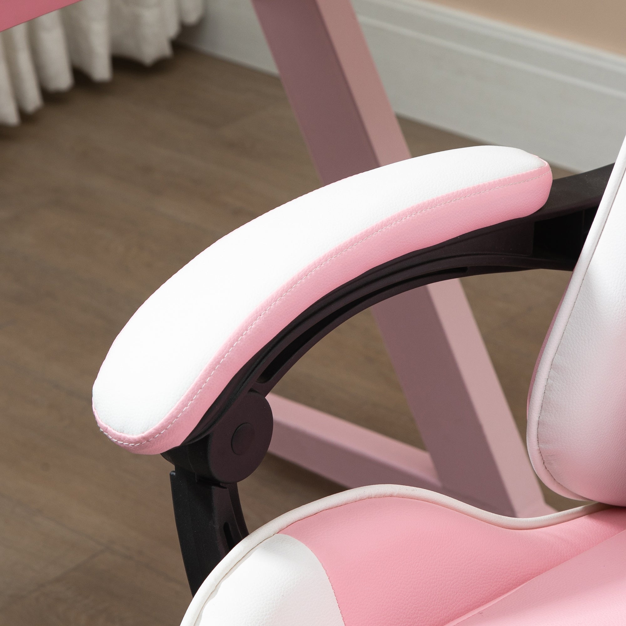 Vinsetto Pink Computer Gaming Chair, Desk Chair with 135\'c2\'b0 Reclining Back and Retractable Footrest, Adjustable PU Leather Lumbar Support and Headrest, Steel Base for Adults, Girls