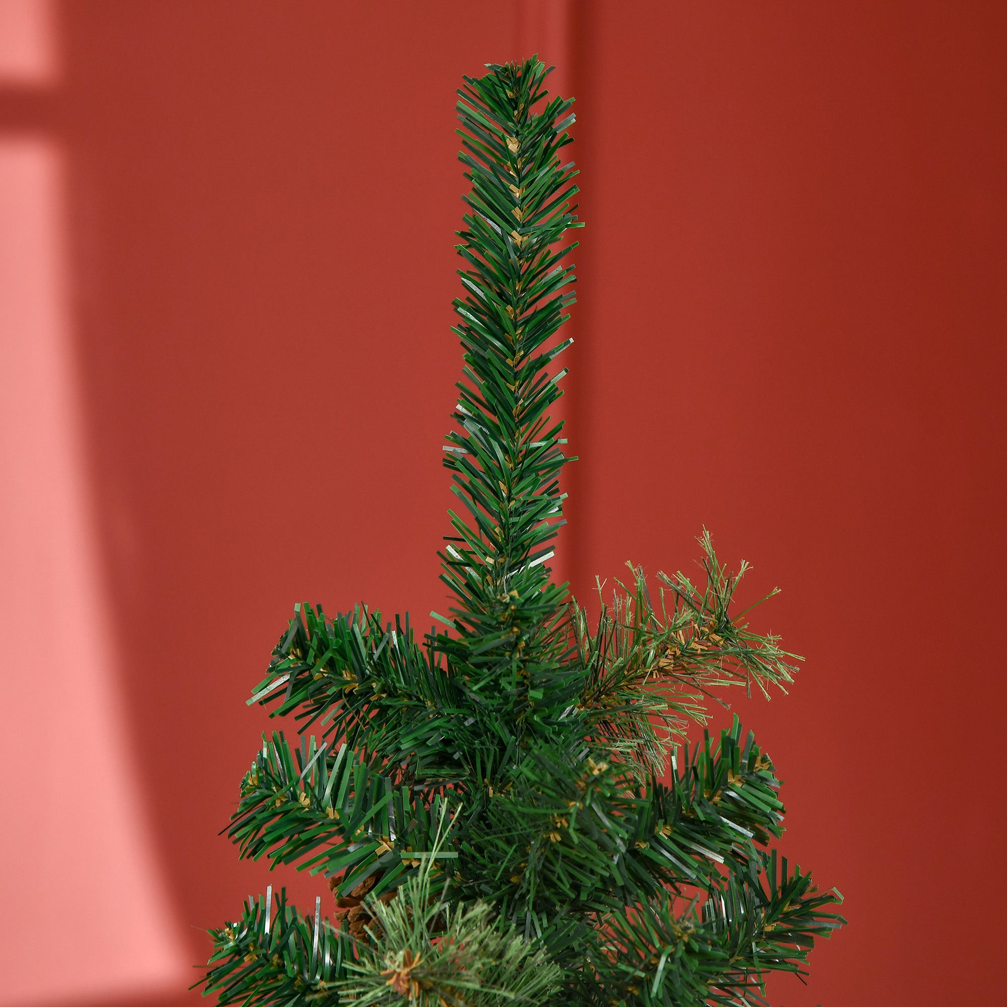 HOMCOM 5.5FT Tall\'c2\'a0Pencil Slim Artificial Christmas Tree with\'c2\'a0Realistic\'c2\'a0Branches, Tip Count and Pine Cones, Pine Needles Tree, Xmas\'c2\'a0Decoration, Green