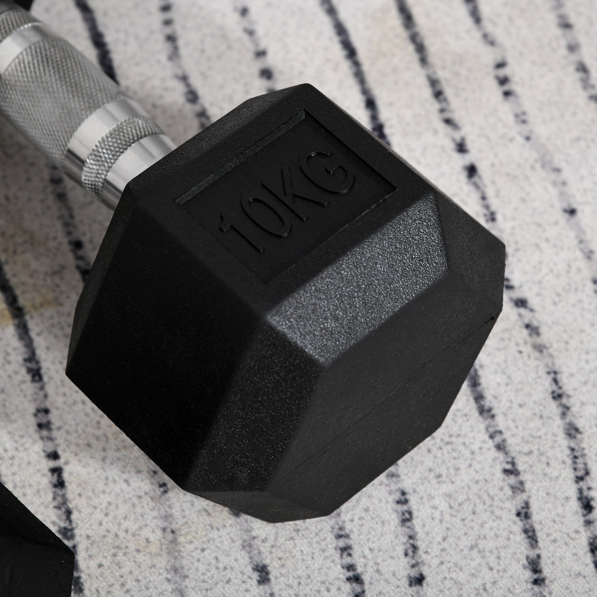 HOMCOM 2x10kg Hex Dumbbells Set Rubber Dumbbells Weight Lifting Equipment Fitness Home Gym 