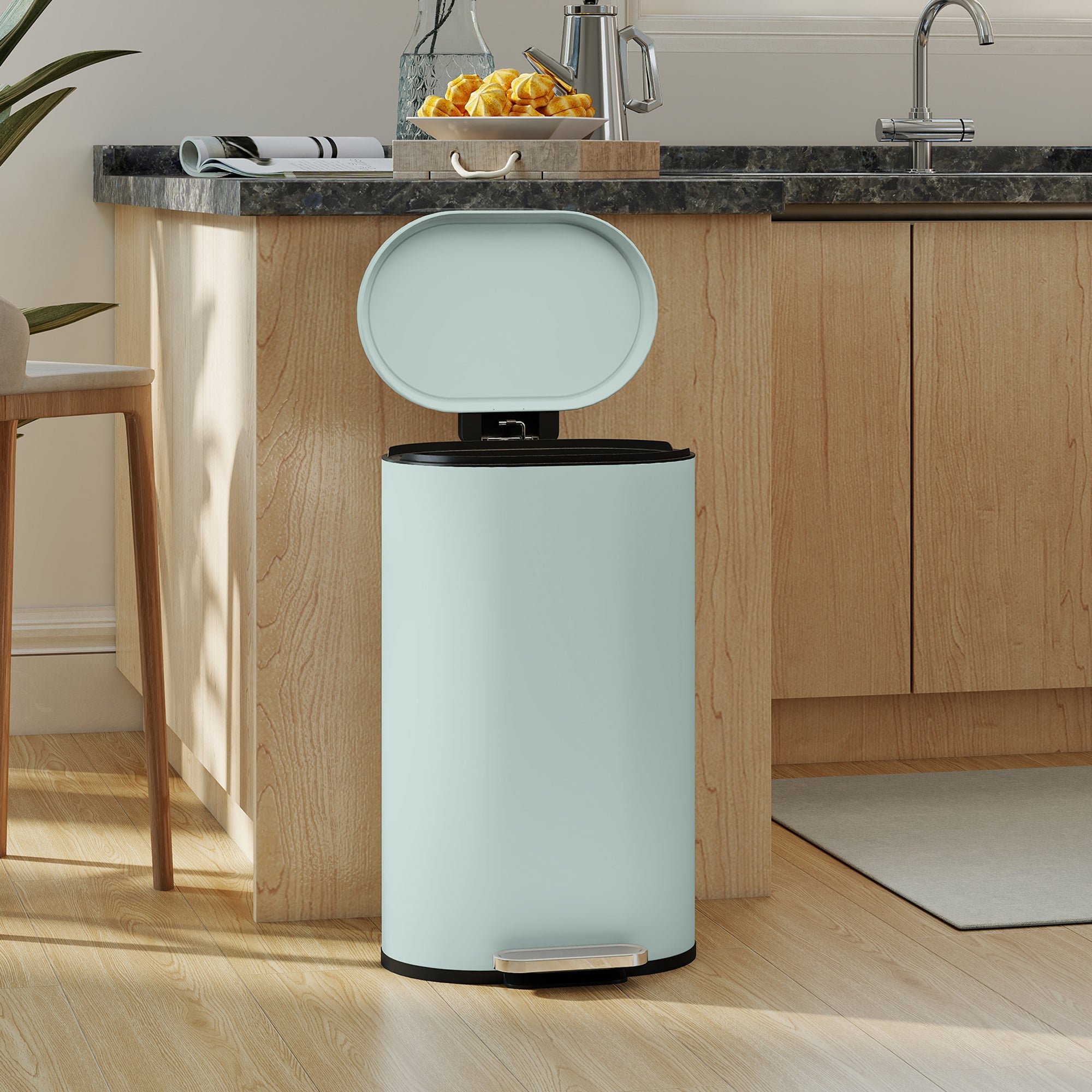 HOMCOM 30 L Modern Curved Kitchen Bin - Green 