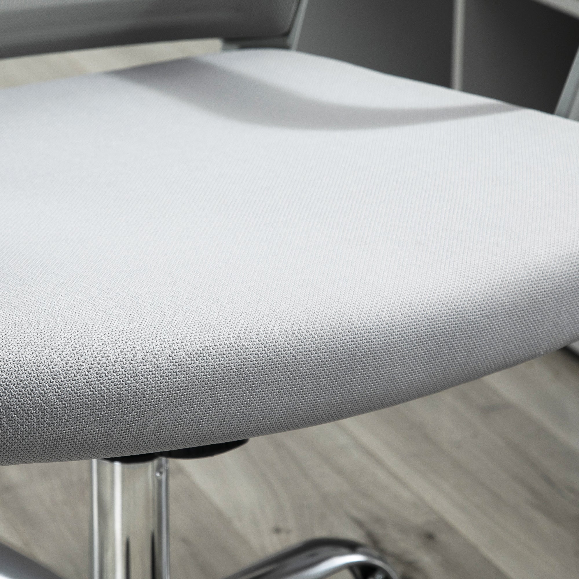 Vinsetto Ergonomic Desk Chair Mesh Office Chair with Adjustable Height Armrest and 360\'c2\'b0 Swivel Castor Wheels Grey