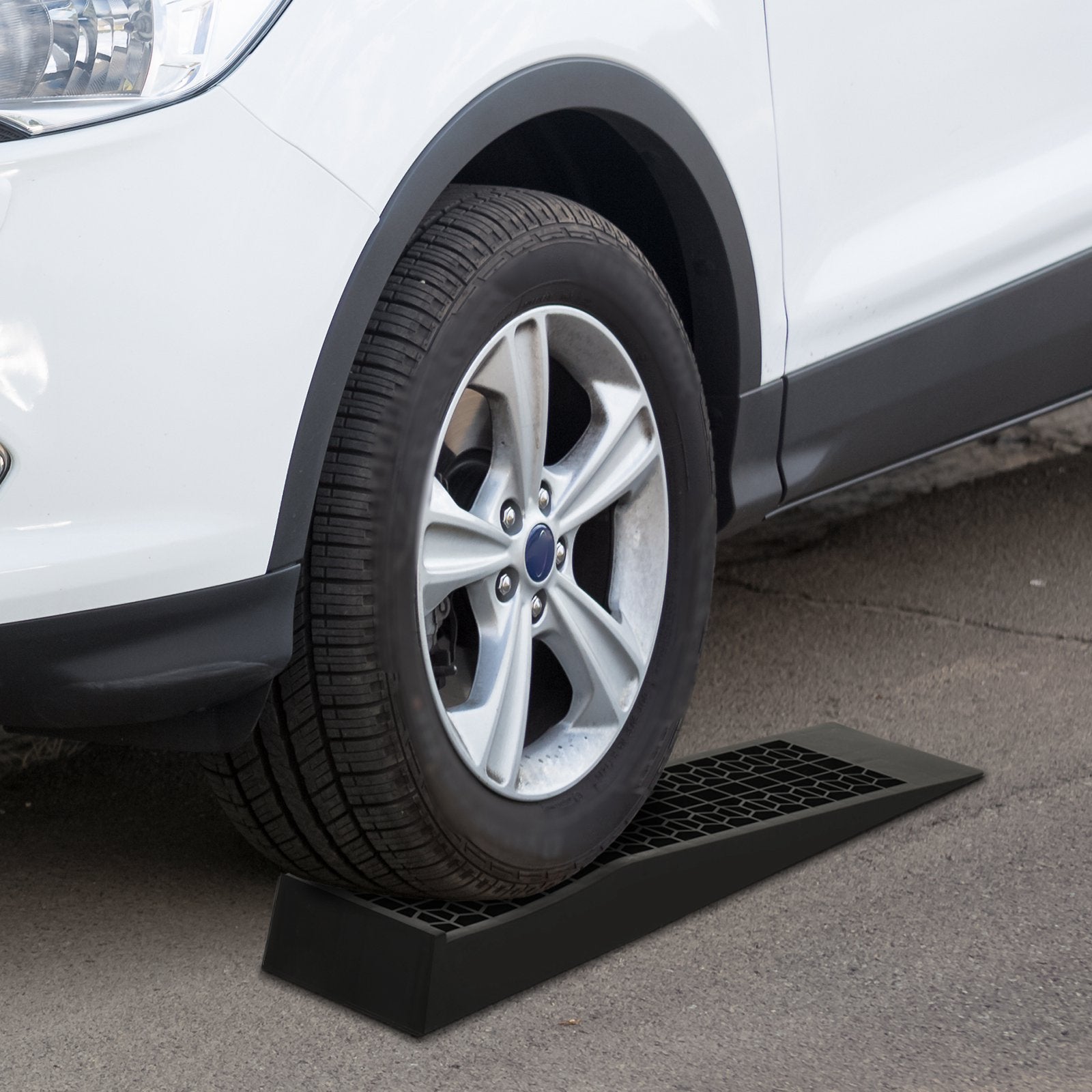 HOMCOM Pair of 2 Low Entrance Plastic Curb Ramps Anti-Slip Surface 3 Ton Capacity Garage Workshop Cars SUVs Small Vans 