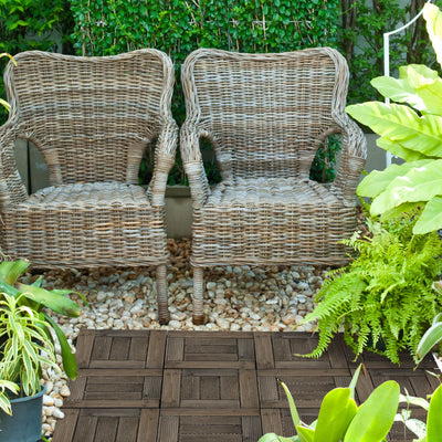Outsunny 27 Pcs Wooden Interlocking Decking Tiles, 30 x 30 cm Outdoor Flooring Tiles, 2.5\'e3\'8e\'a1 per Pack, for Patio, Balcony, Terrace, Hot Tub, Charcoal Grey 