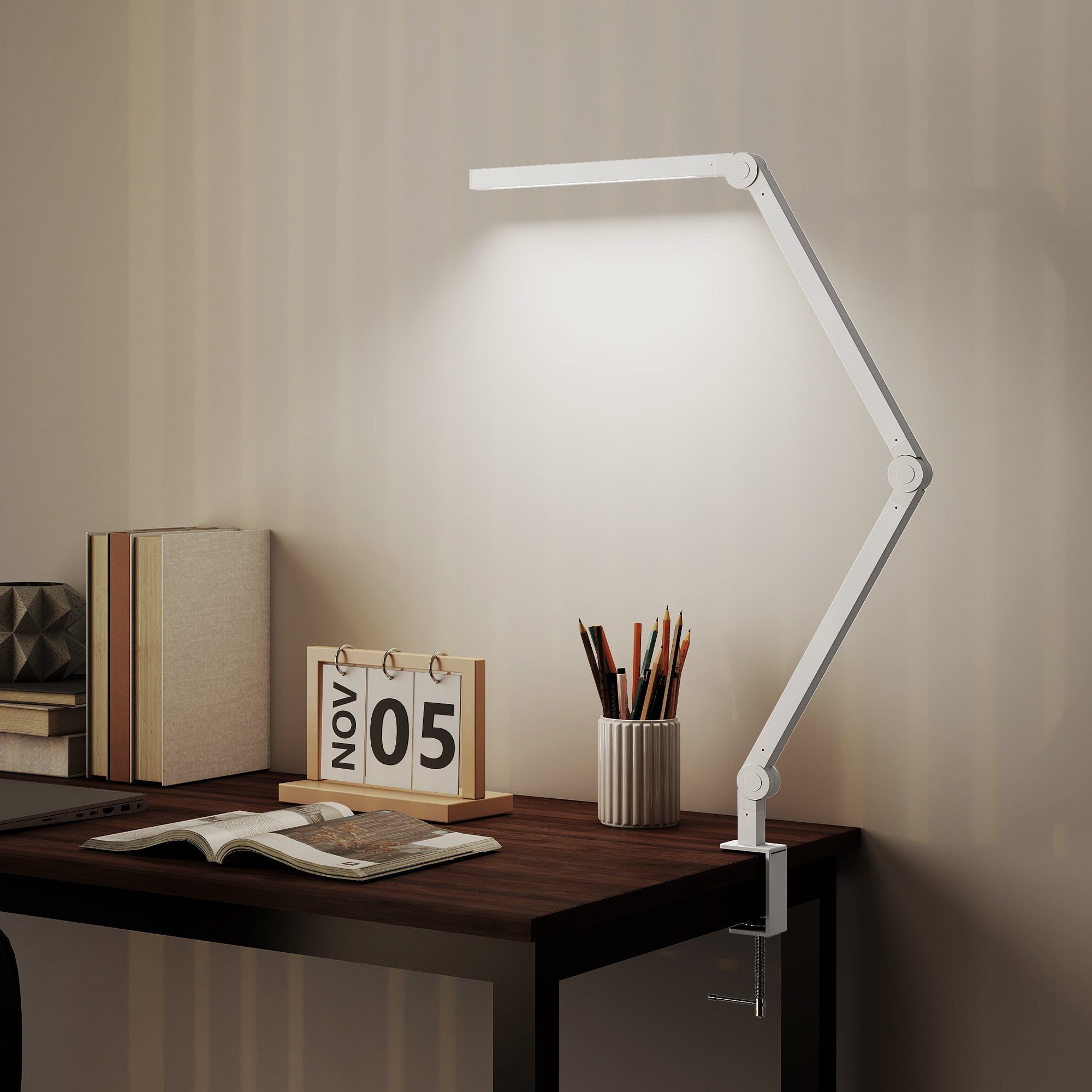 HOMCOM LED Desk Lamp, Dimmable Desk Light with Swing Arm and Clamp, Adjustable Eye-Caring Table Lamp with 2 Colour Modes & 5 Brightness Levels for Study, Drawing, Office, Architect, Task, White 