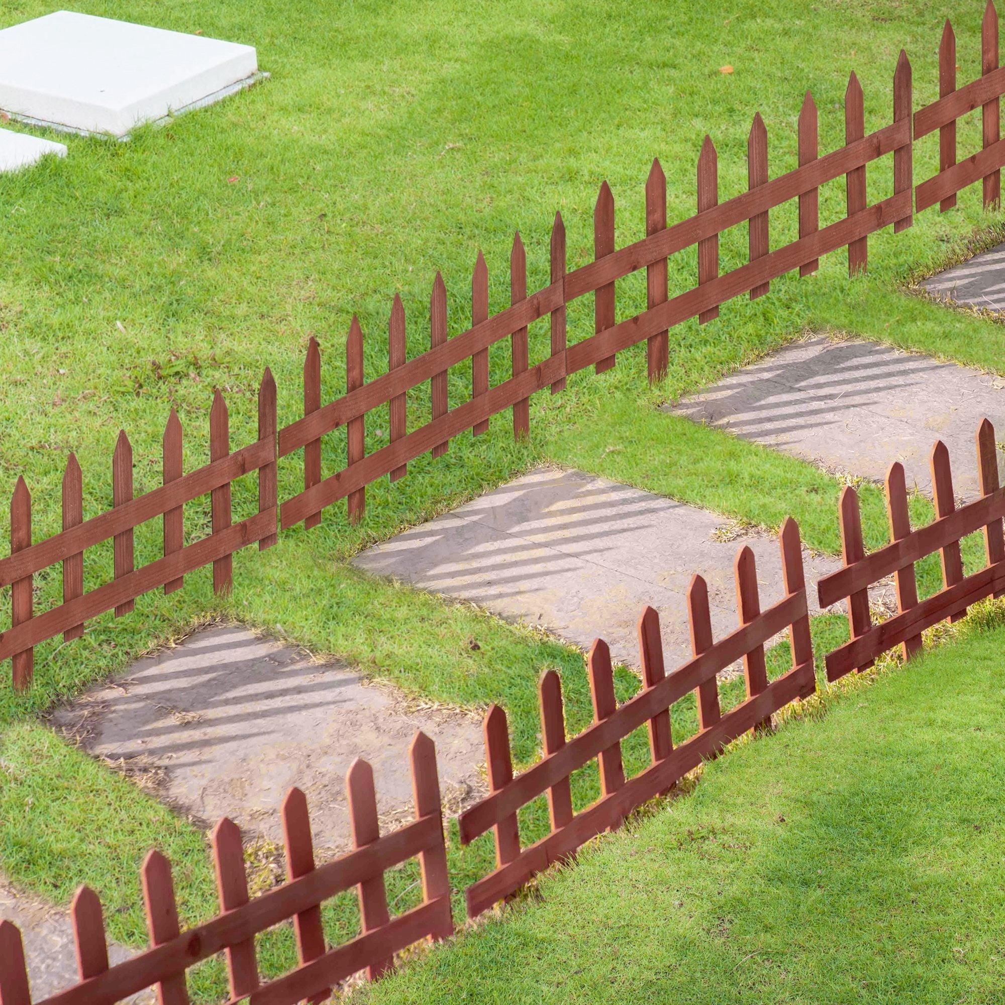 Outsunny Set of 12 Wooden 60cm Garden Fence Pieces 