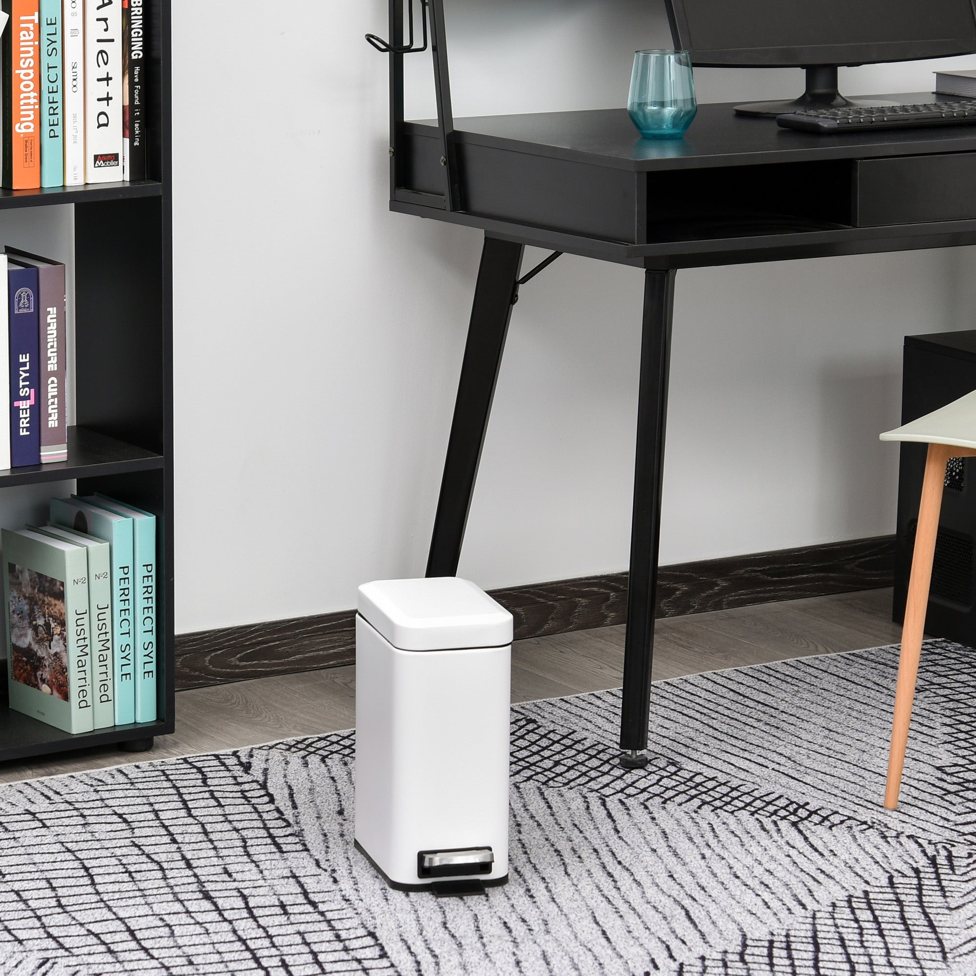 HOMCOM 5L Rectangular Compact Bin Steel Body Removable Bucket Quiet-Close Lid w/ Pedal Lid Rubbish Trash Can Home Office Bedroom Bathroom Living Room Garbage Tidy Clean White 
