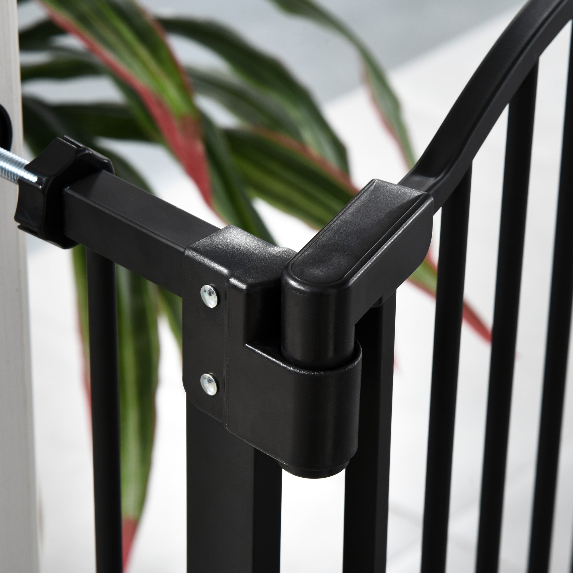 PawHut Pressure Fit Dog Stair Gate No Drilling Safety Gate Auto Close for Doorways, Hallways, 74-80cm Adjustable, 94cm Tall, Black 