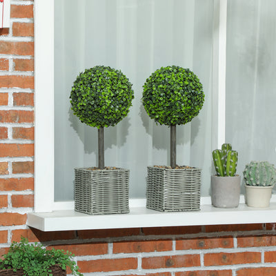 HOMCOM Set of 2 Decorative Artificial Plants, 50cm Faux Boxwood Topiary Balls with Woven Plastic Pot and Pebbles, Fake Plants for Home or Office Decor, Green 