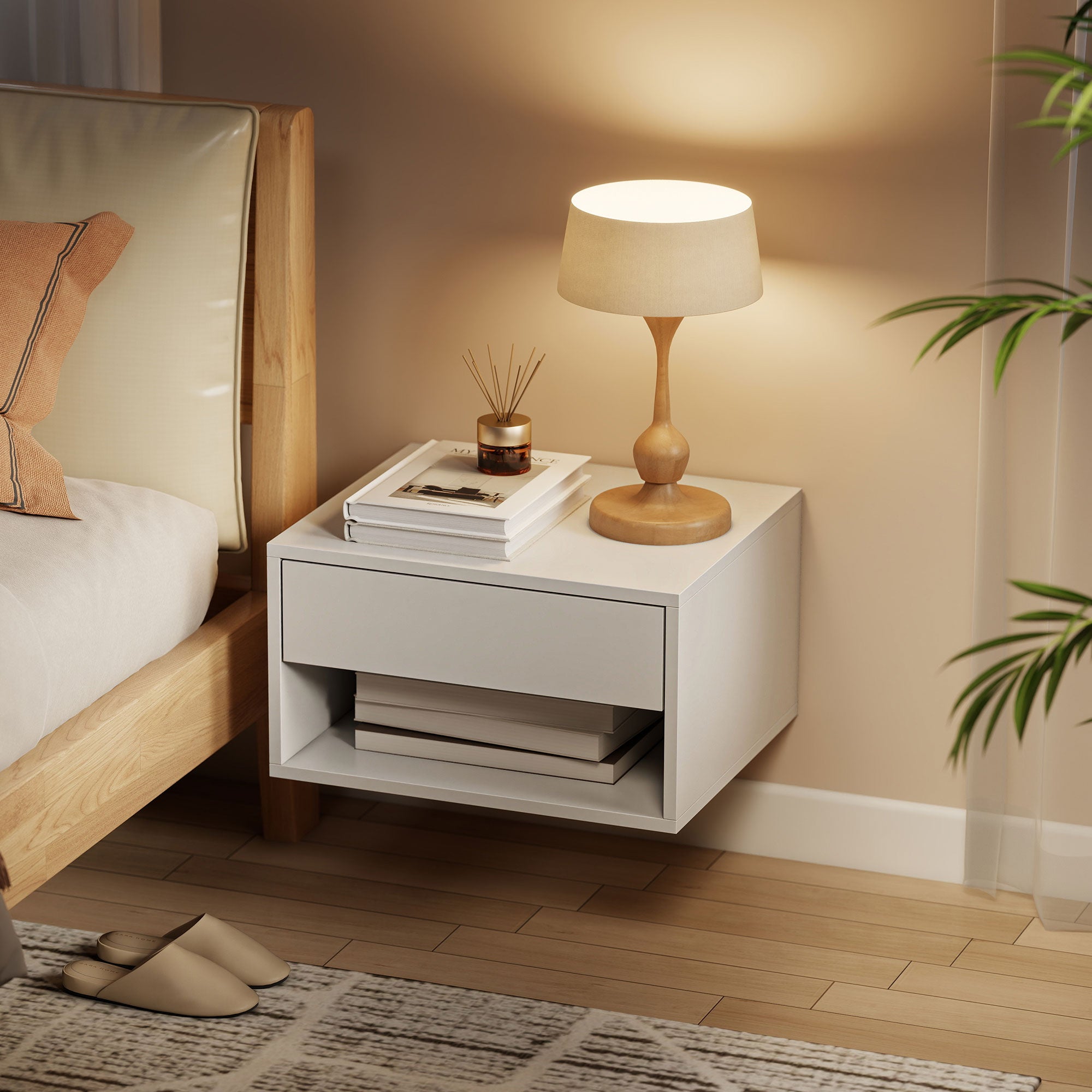 HOMCOM Set of Two Floating Bedside Tables - White 