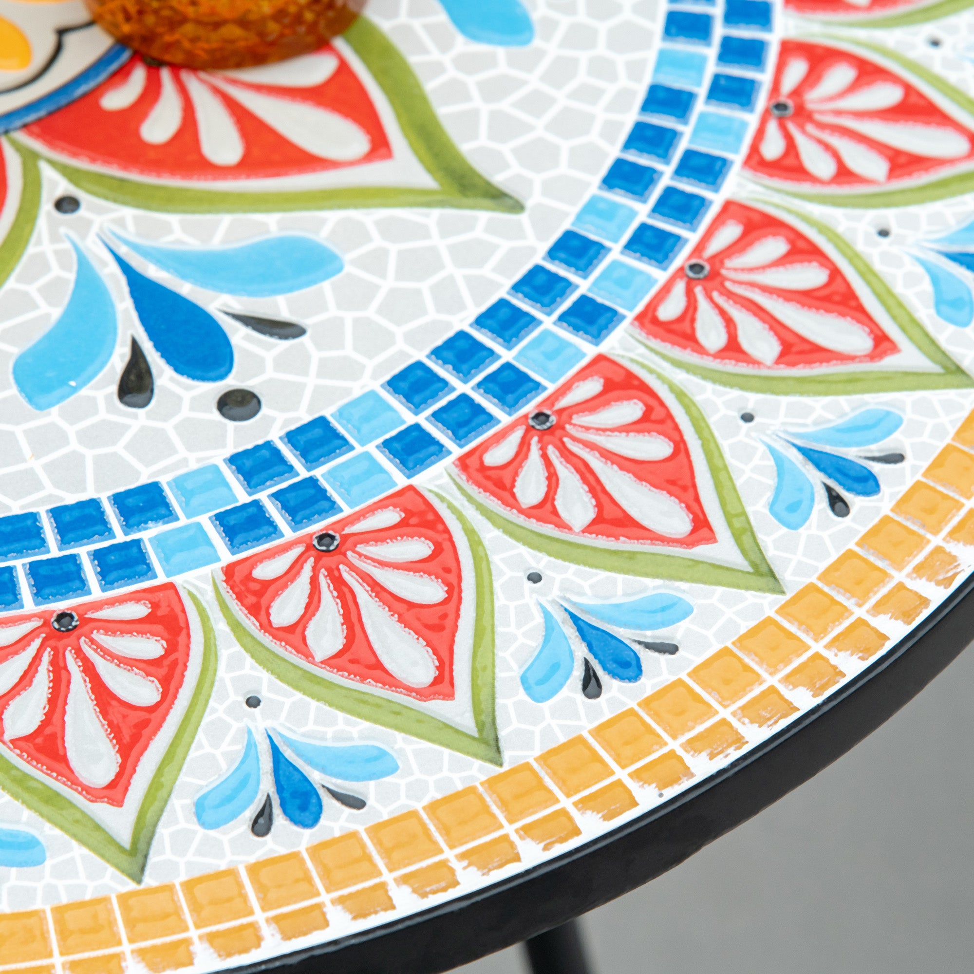 Outsunny Φ60cm Mosaic Outdoor Patio Table - Red 