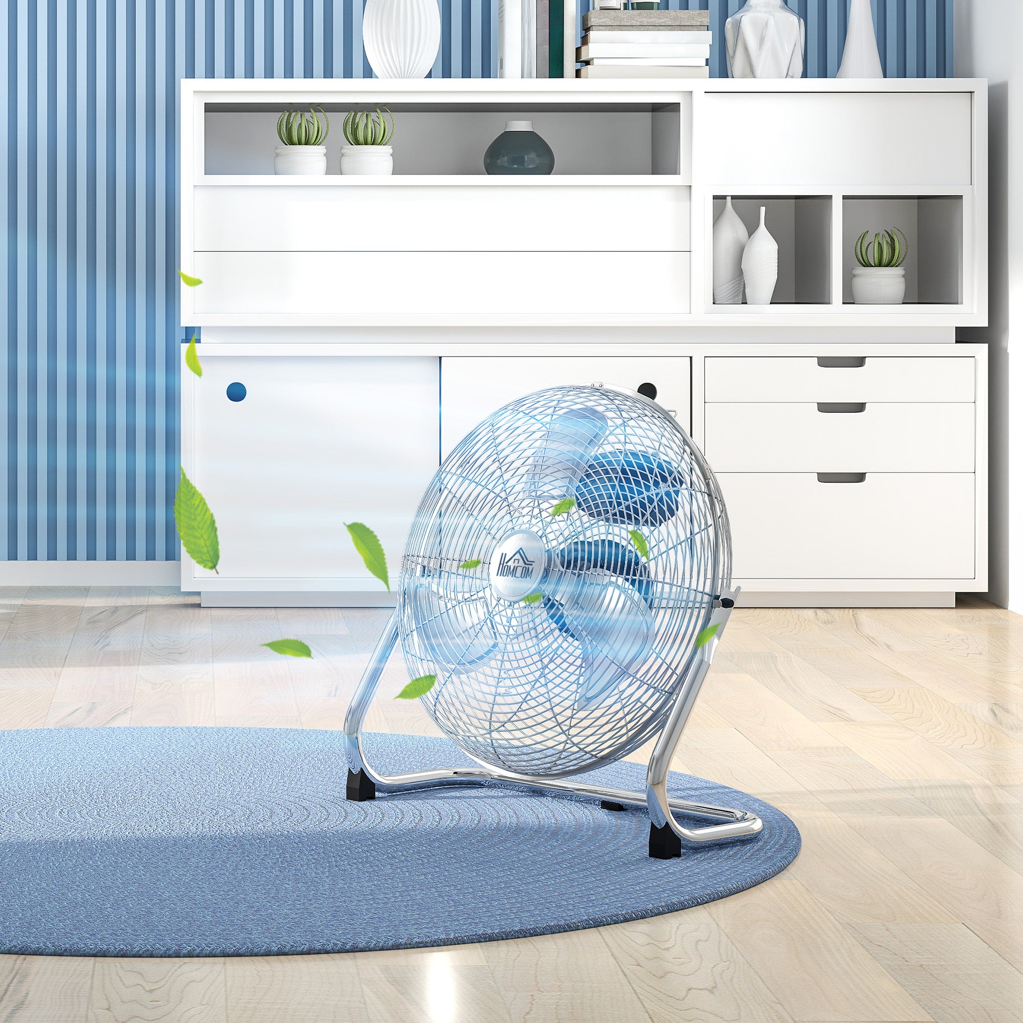 HOMCOM Metal Desk Fan with 3 Speeds & 120° Adjustable Tilt - Silver