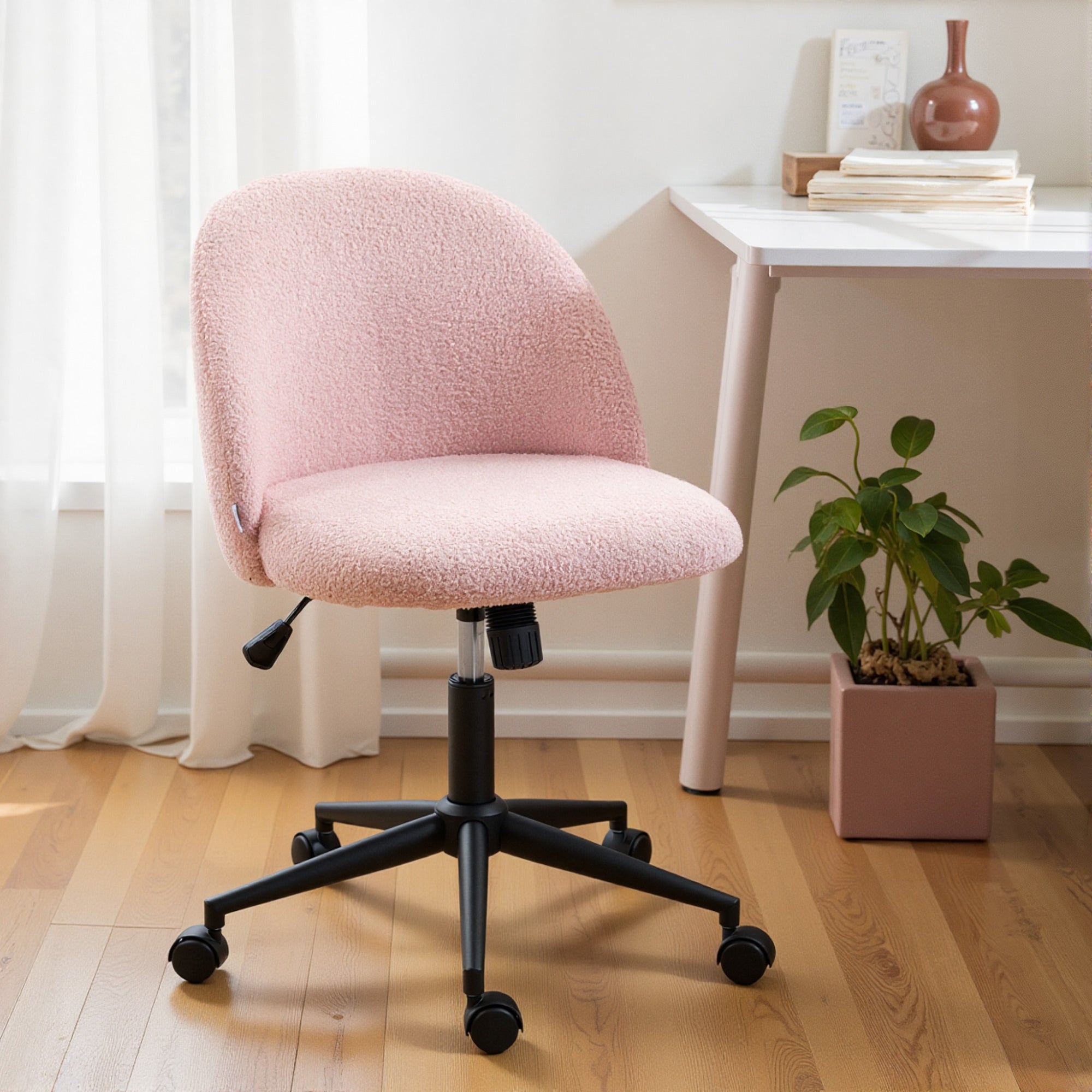 HOMCOM Teddy Fleece Office Chair with Wheels - Light Pink 