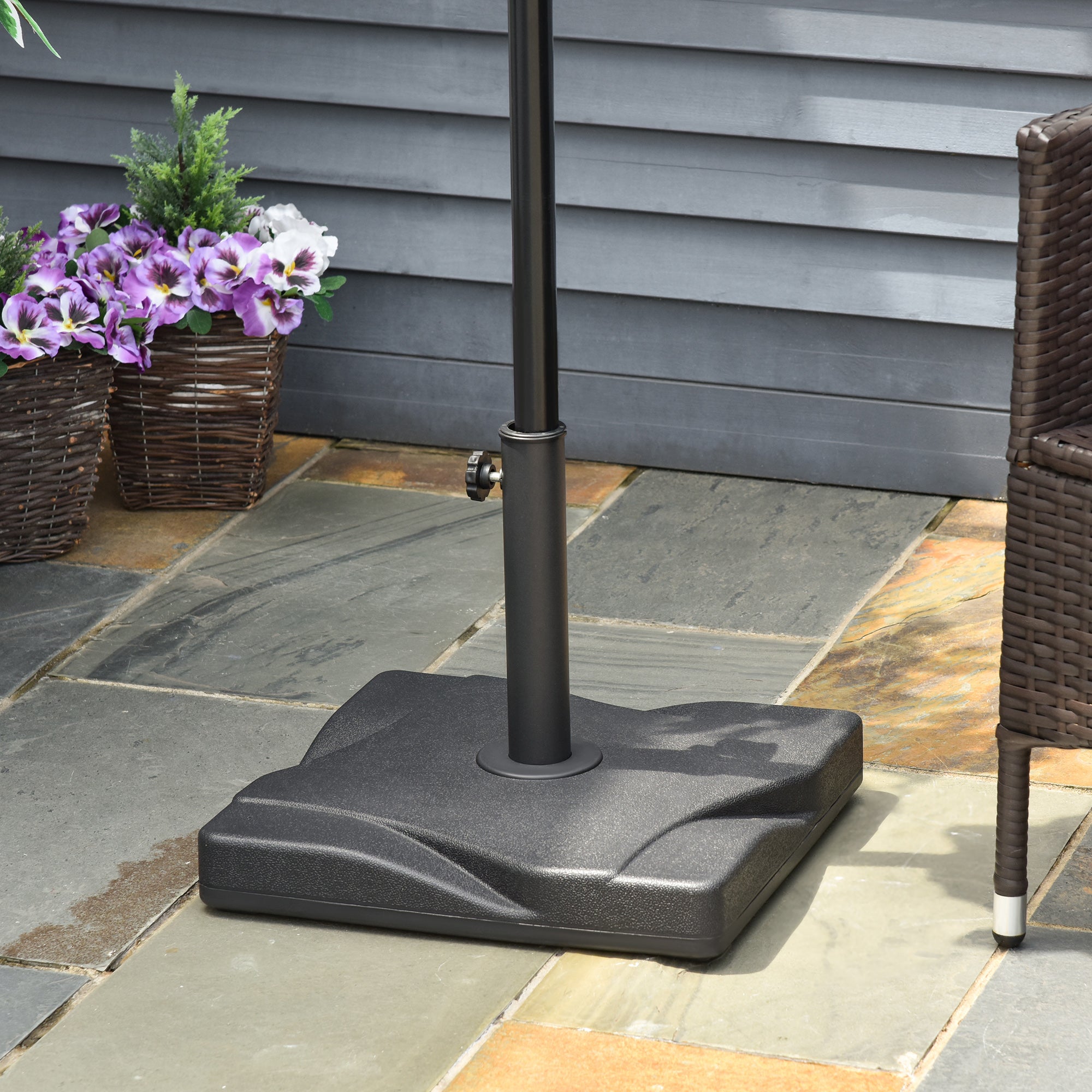 Outsunny 20kg Square Parasol Base Outdoor Garden Cement Umbrella Weight Stand Holder, Fits Φ32mm,Φ38mm,Φ48mm Pole - Black 