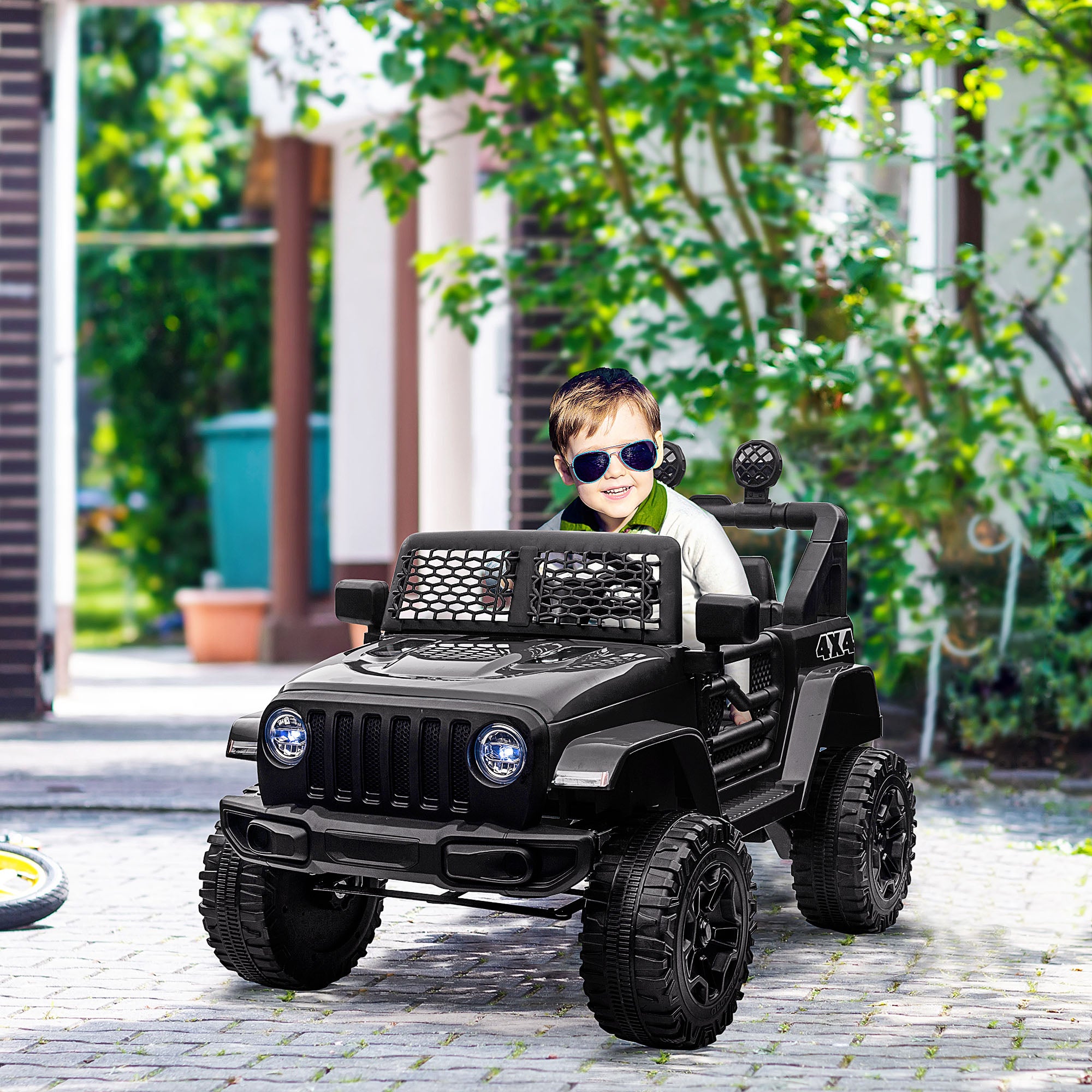 HOMCOM Kids Electric Ride On Car 12V Off Road Toy with Parental Remote Control 2 Motors Horn Lights Suspension Wheels for 3-6 Years Old Black 