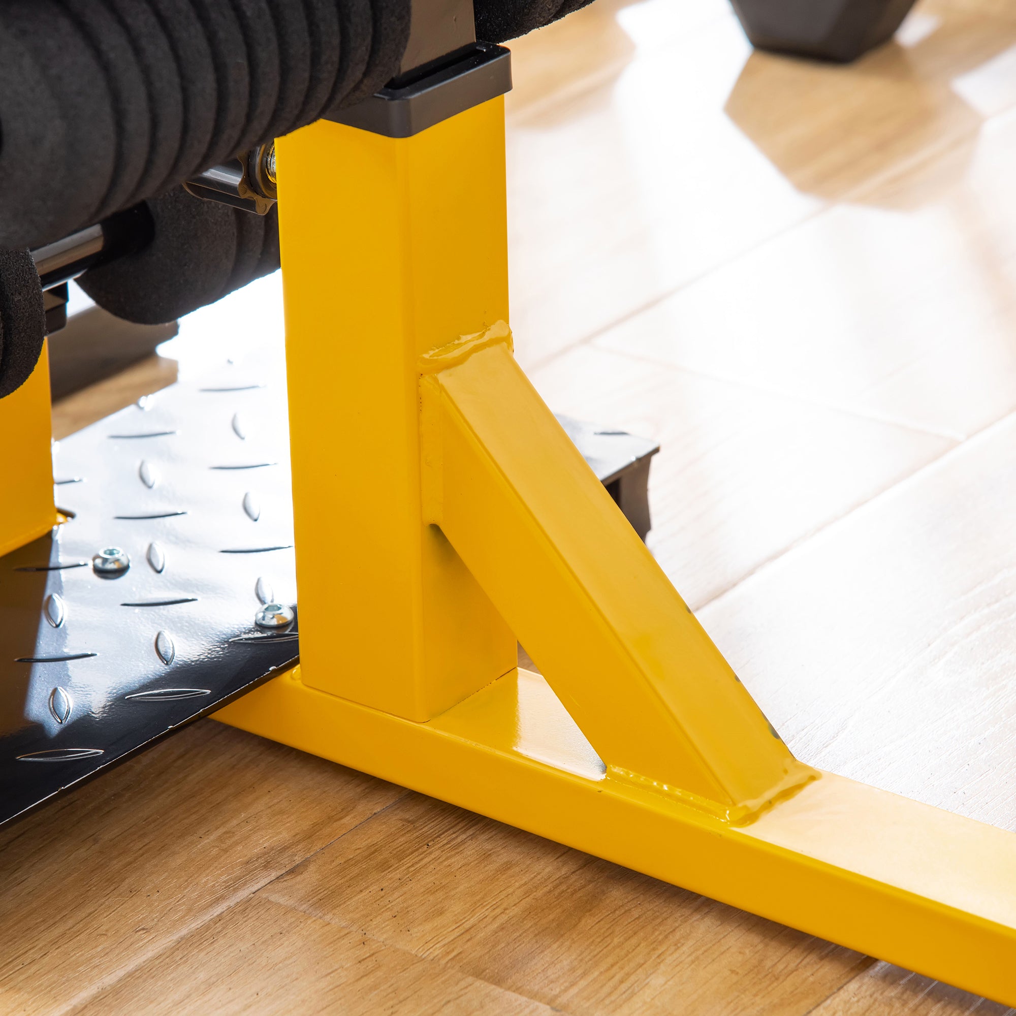 HOMCOM 3-In-1 Squat Machine, Weight Bench and Push up Stand, Adjustable Sit up Bench Leg Press Machine, for Home, Office, Gym Fitness Training, Yellow 