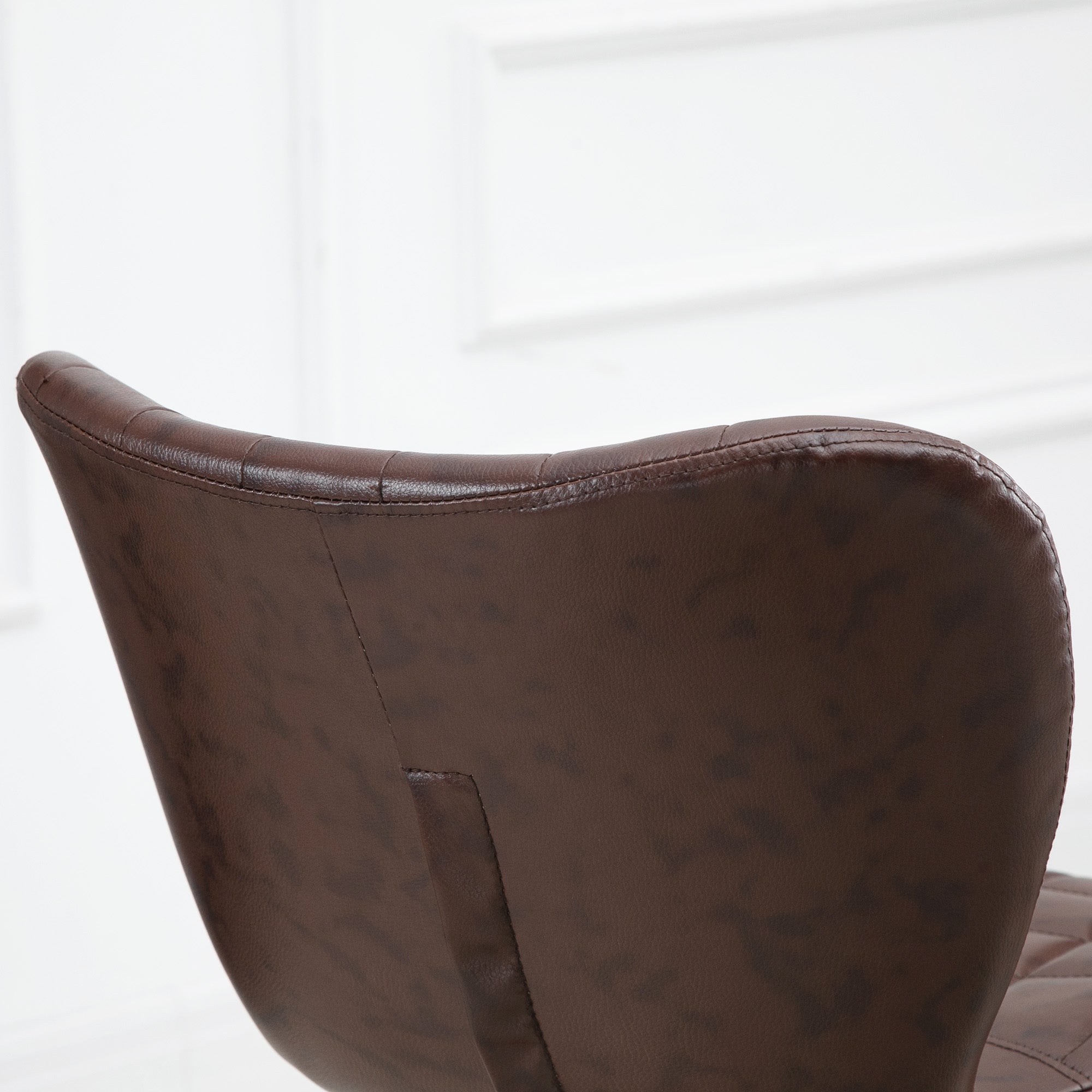 HOMCOM Bar Stools Set of 2 Adjustable Height Swivel Bar Chairs in PU Leather with Backrest & Footrest, Brown 