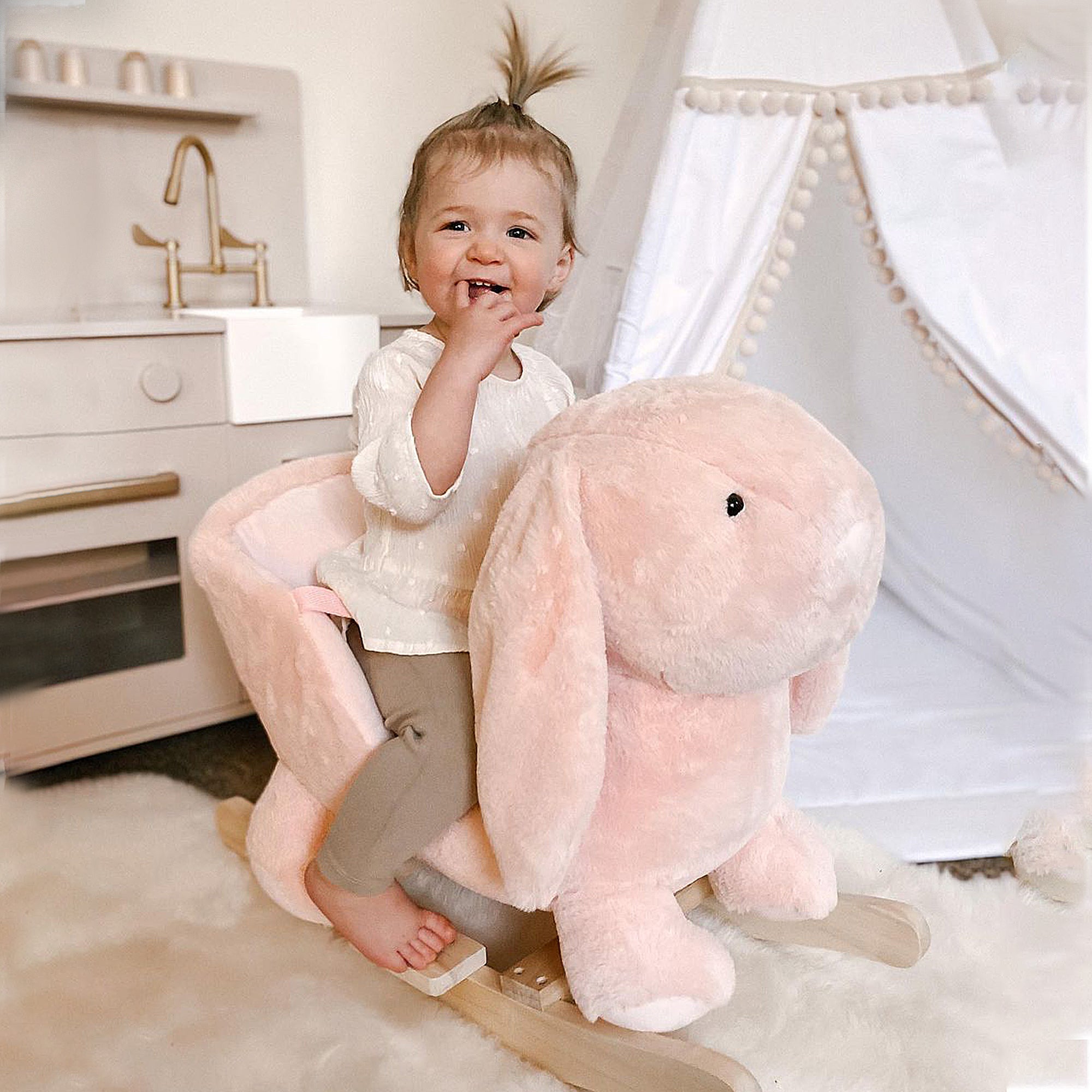 HOMCOM Kids Children Rocking Horse Plush Ride On Rabbit Seat w/ Sound Wood Base Seat Safety Belt Toddler Baby Toy Rocker Pink 18 - 36 Months 