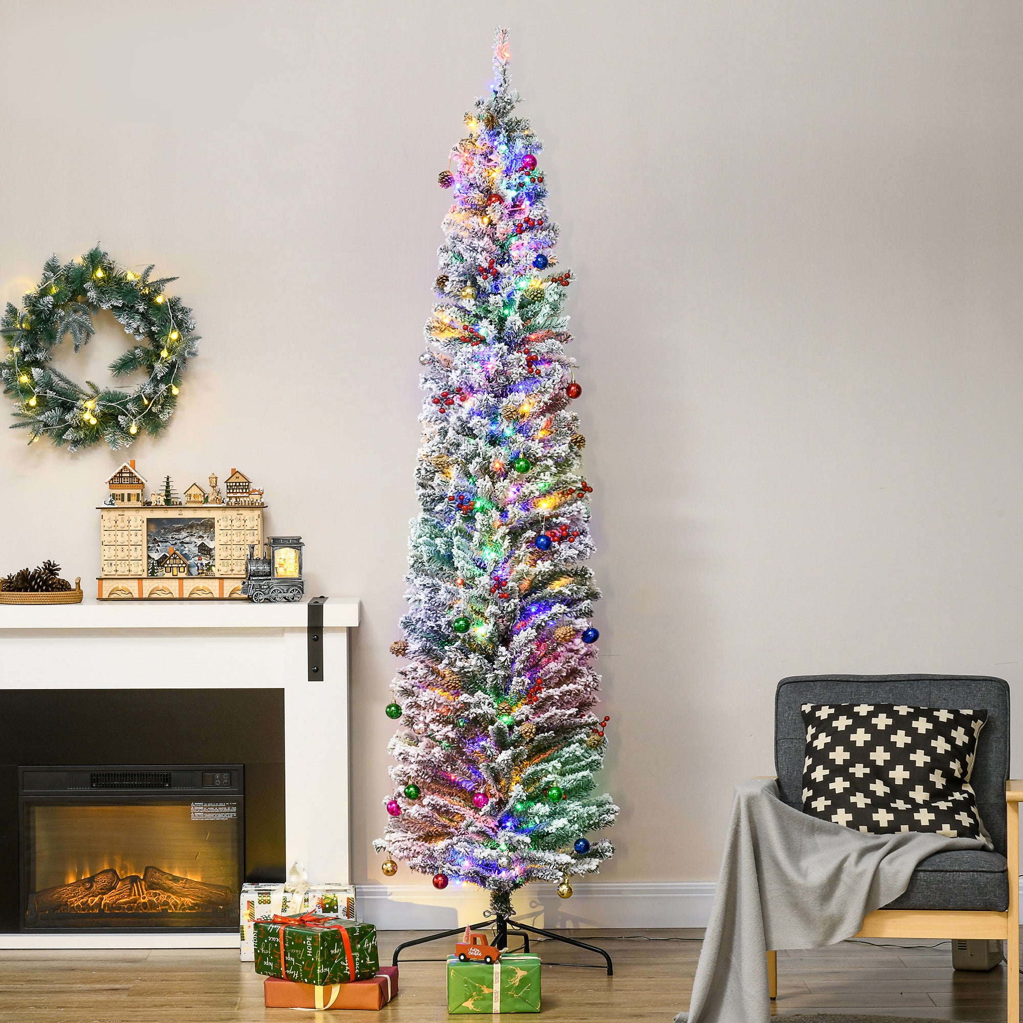 HOMCOM 7.5' Artificial Prelit Christmas Trees Holiday D\'c3\'a9cor with Colourful LED Lights, Flocked Tips, Berry, Pine Cone