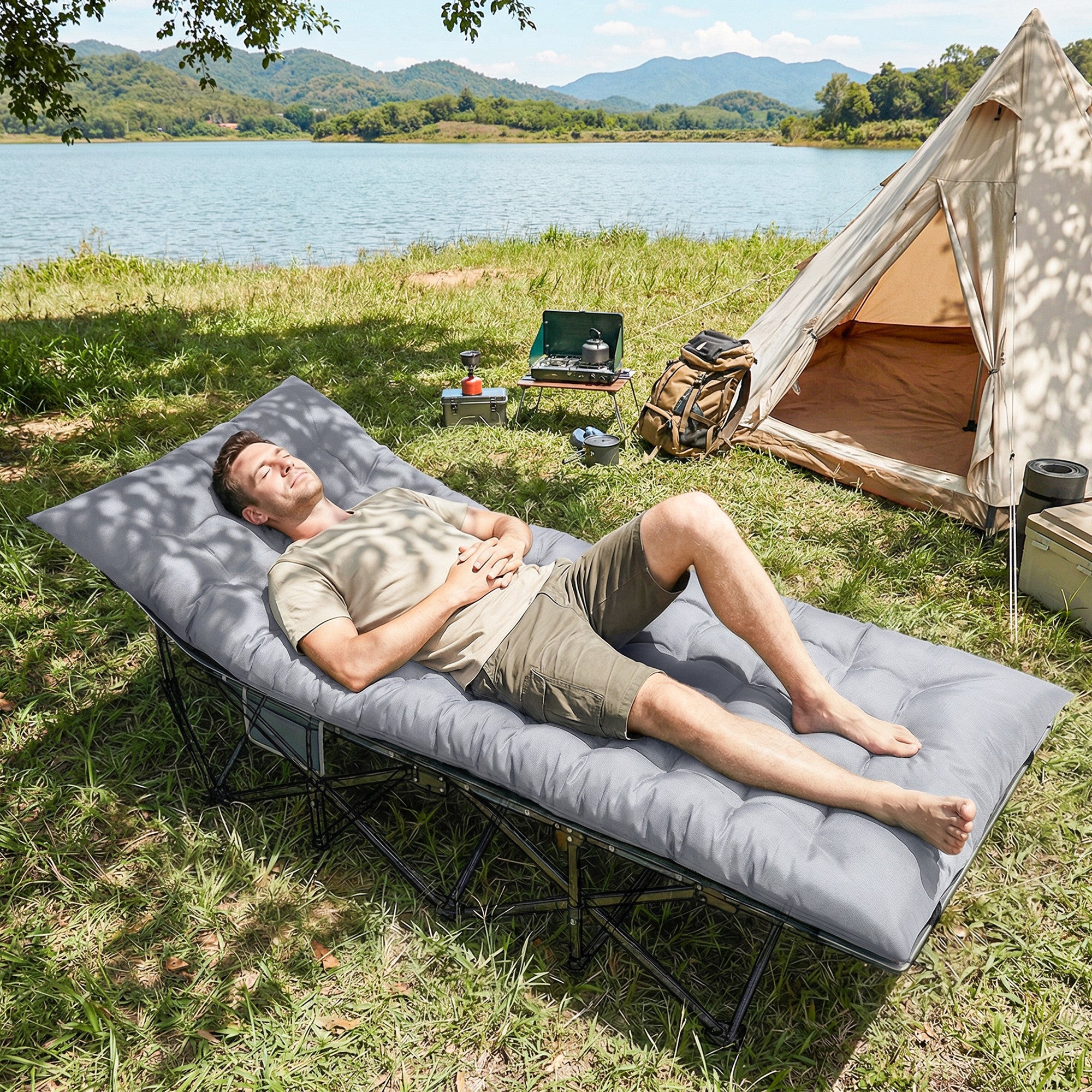 Outsunny Sleeping Mat, Foldable Camping Mattress Pad with Elastic Straps, Light Grey 
