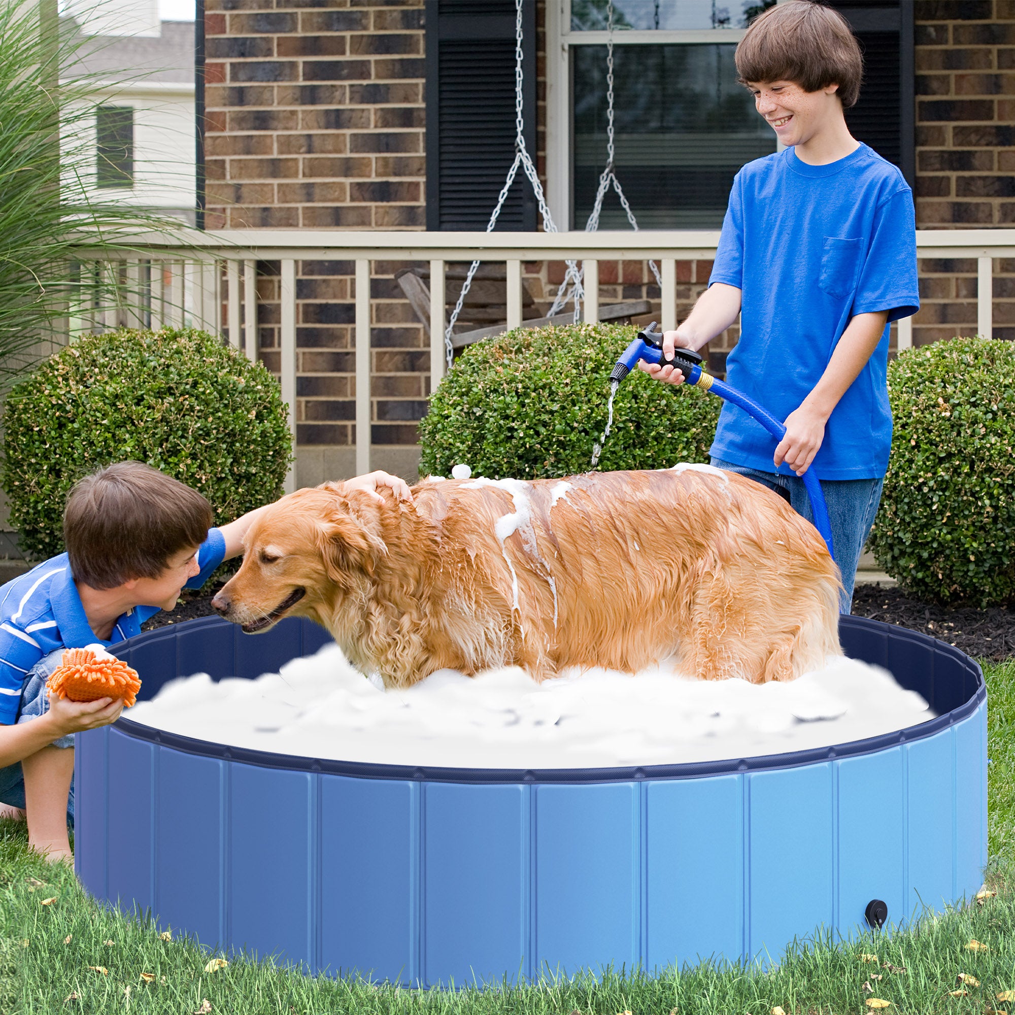 PawHut Foldable Dog Paddling Pool Pet Cat Swimming Pool Indoor/Outdoor Collapsible Summer Bathing Tub Shower Tub Puppy Washer (Φ140 x 30H (cm), Blue) 