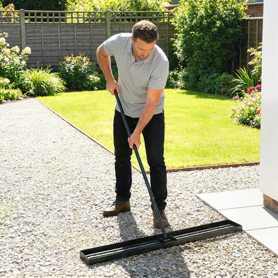Outsunny Lawn Levelling Rake, 113 x 26 cm Lawn Leveller Lute with 169 cm Handle for Grass Soil Sand Yard Golf Course 