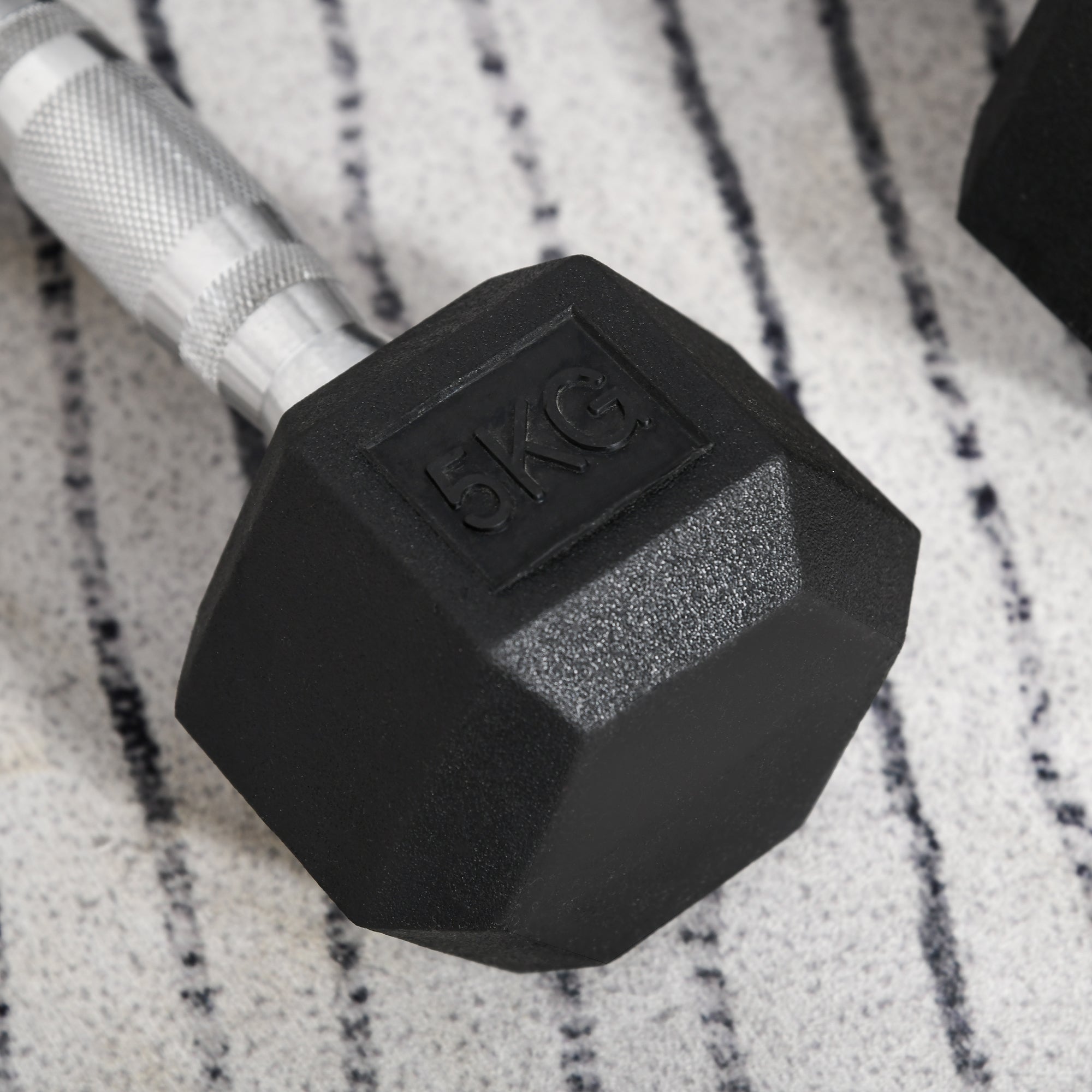 HOMCOM 2x5kg Rubber Dumbbell Sports Hex Weights Sets Gym Fitness Lifting Home 