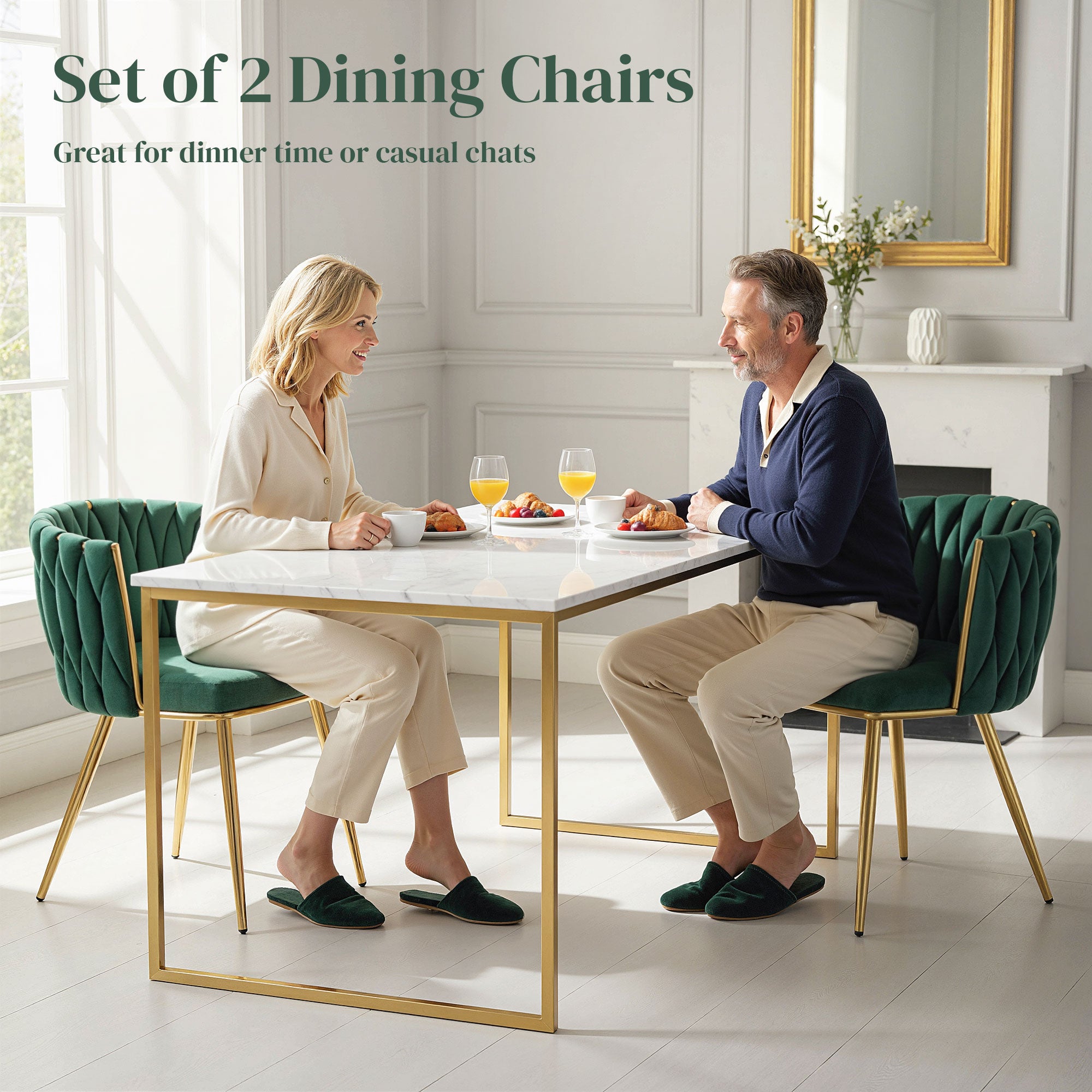 HOMCOM Velvet-Feel Dining Chairs Set of 2, Modern Upholstered Armchair with Knot Design and Golden Metal Legs, Accent Chair for Dining Room, Bedroom, Kitchen, Living Room, Dark Green 