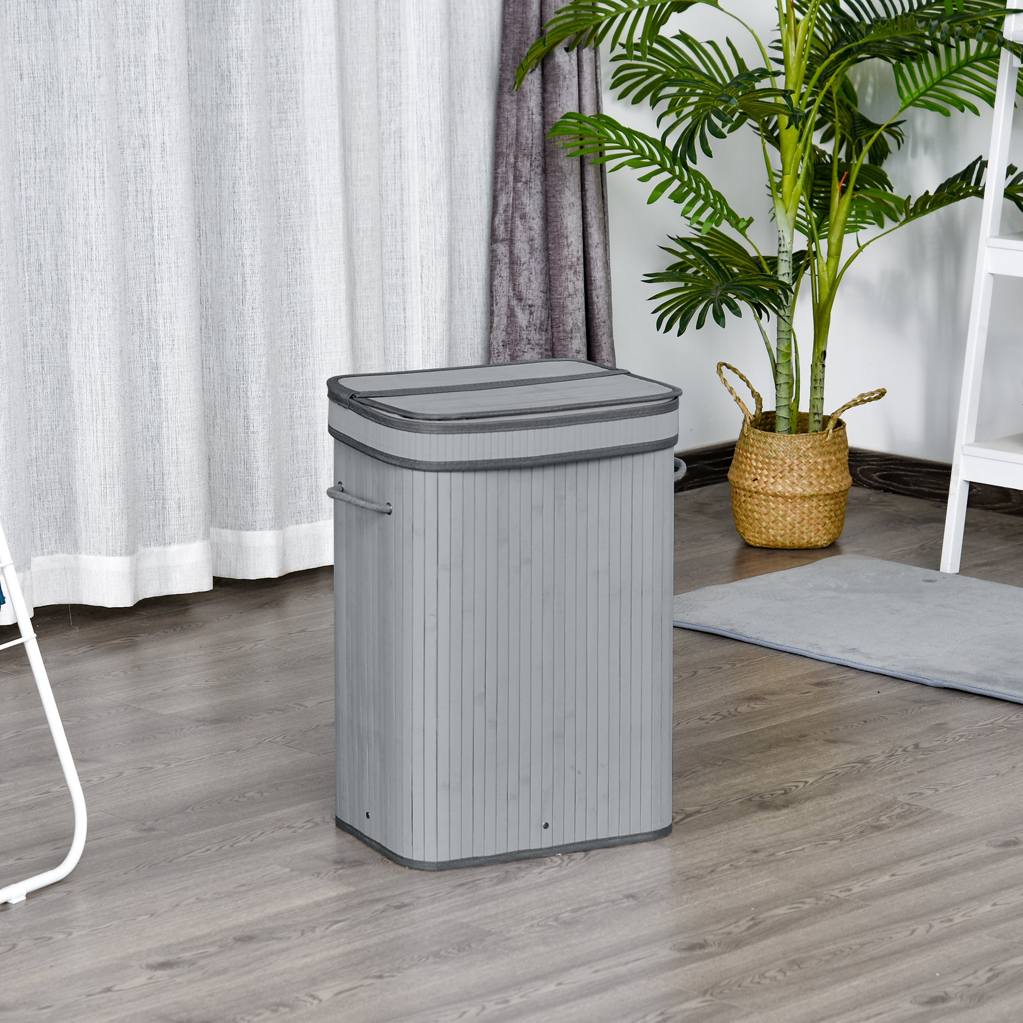 HOMCOM 70L Natural Wood Laundry Basket A Compartment w/Flip Lid Removable Lining Handles Board Base Foldable Durable Water-Resistant Dirty Clothes Storage Home Organisation Grey 