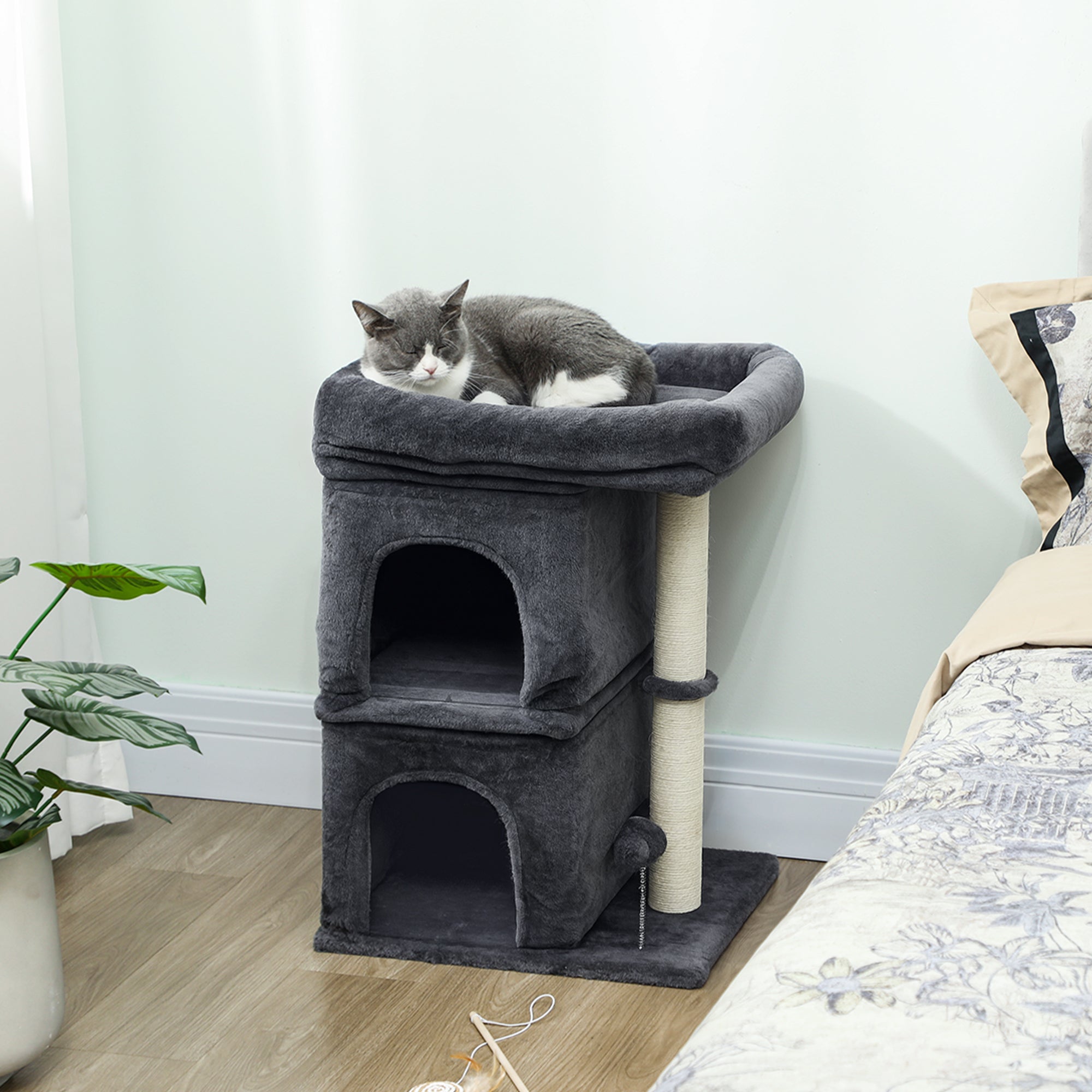 PawHut 66 cm Small Cat Tree for Large Cats, Cat Tower w/ Large Top Perch, 2 Condos, Sisal Scratching Post, Toy Ball, Dark Grey 
