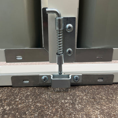 Outsunny 5ft x 3ft Garden 2-Bin Steel Storage Shed, Double Rubbish Storage Shed, Hide Dustbin w/ Locking Doors and Openable Lid 