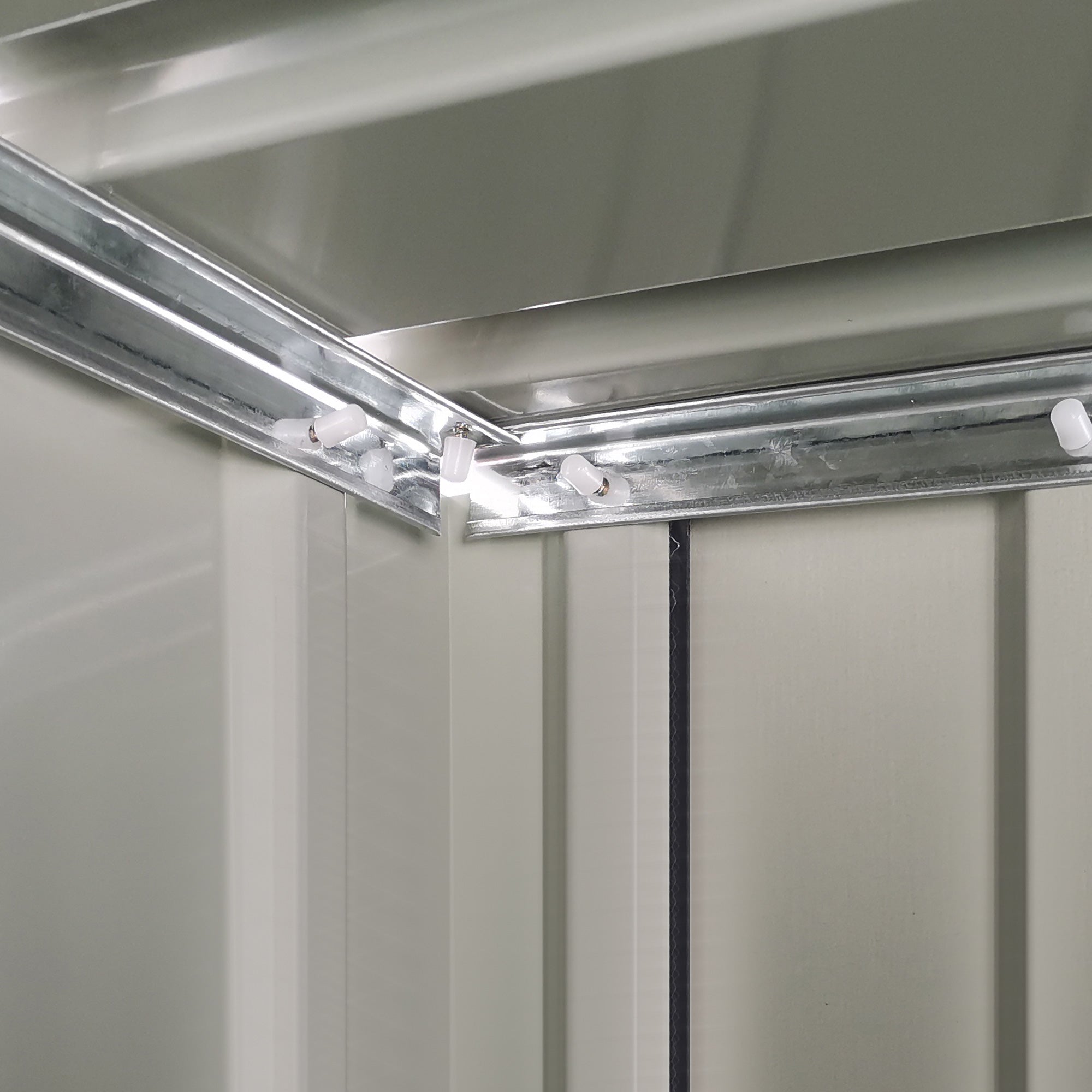 Outsunny 5ft x 3ft Metal Garden Storage Shed, Outdoor Tool Shed with Sloped Roof, Lockable Door for Tools, Equipment, Grey 