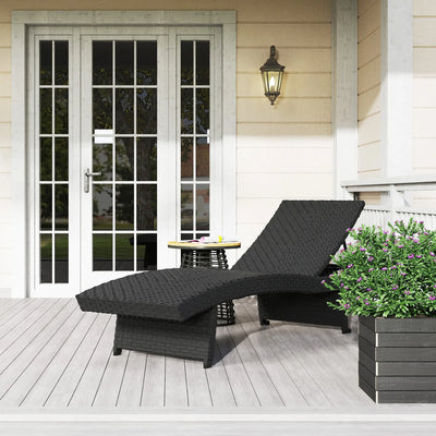 Outsunny Outdoor PE Rattan Sun Lounger, Folding Wicker Garden Lounger Recliner with 4-Level Adjustable Backrest, Rolling Sunbed Lounge Chair with Wheels, Non-Slip Legs for Balcony, Beach, Black 
