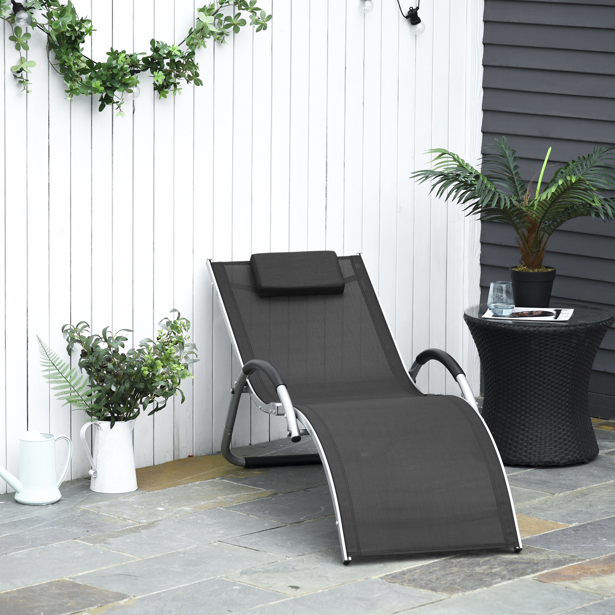 Outsunny Sun Lounger Reclining Chair Portable Armchair with Pillow for Garden Patio Outside Aluminium Frame, Black 