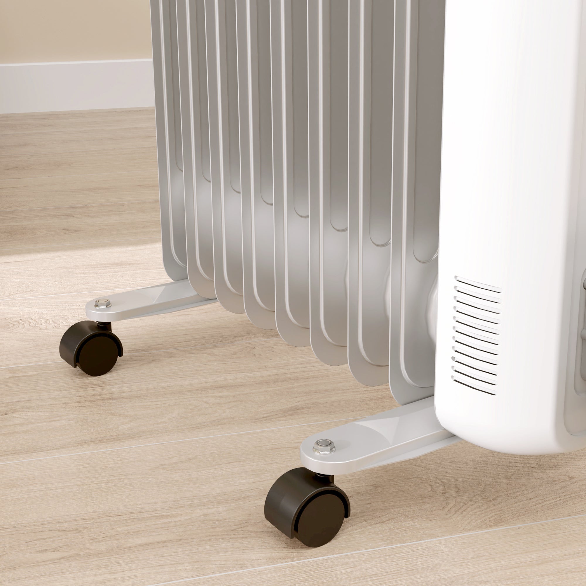 HOMCOM 2kW Nine Fin Oil-Filled Radiator - White 