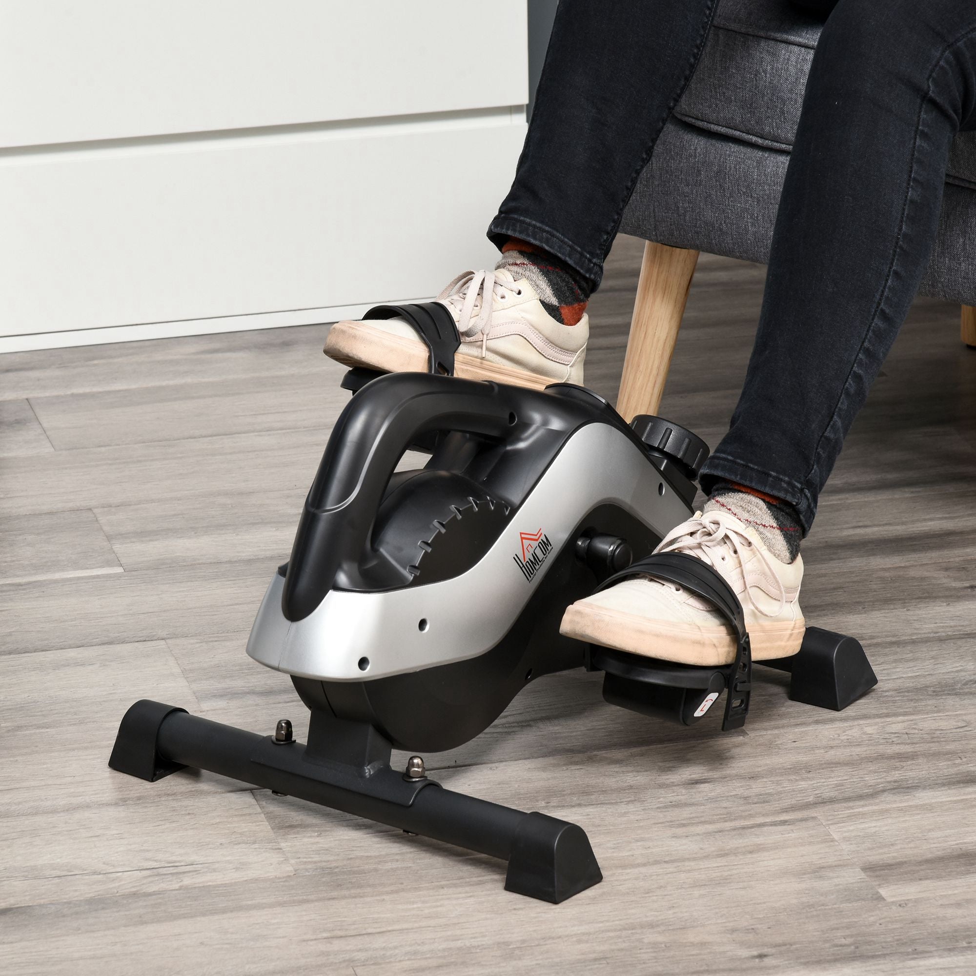 HOMCOM Portable Pedal Exerciser, Mini Exercise Bike with 8 Levels Magnetic Resistance and LCD Display, Cycle Leg Exerciser Sitting Down 