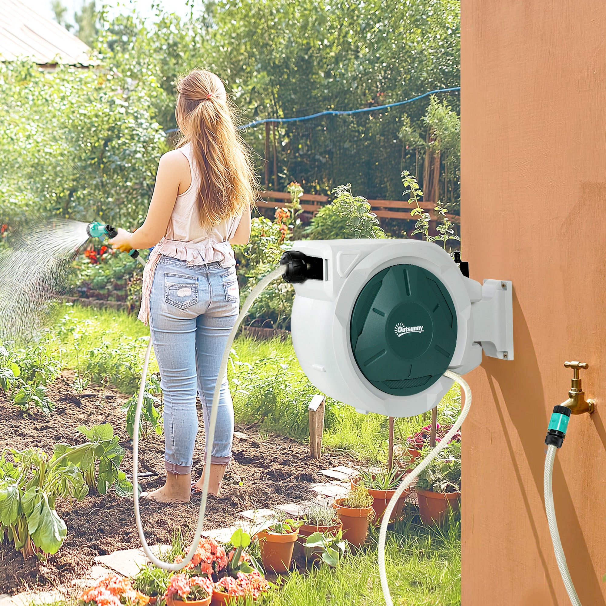 Outsunny Retractable Hose Reel Wall Mounted, 20+2m Garden Hose Pipe Reel with Lock, Auto Rewind, 7 in 1 Spray Nozzle, Includes Wall Fixings, 180\'c2\'b0 Swivel, Outdoor Watering, Light Grey