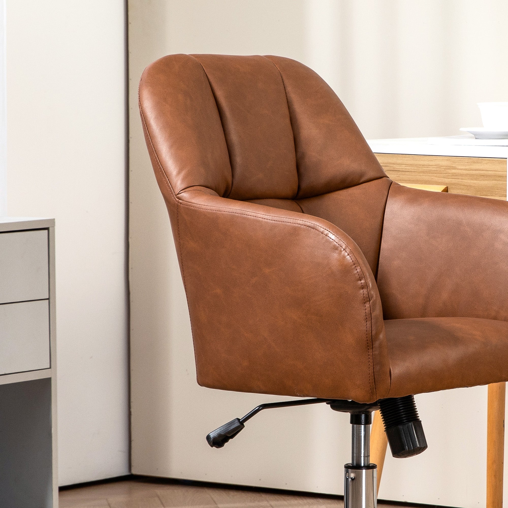 HOMCOM Faux Leather Tub Office Chair, with Wheels - Brown 