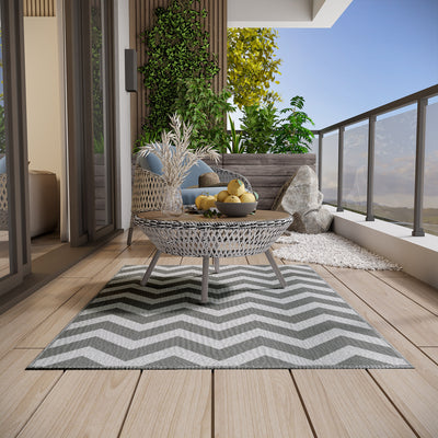 Outsunny Reversible Outdoor Rug, 1.2 x 1.8m Patio Carpet, Waterproof Plastic Rug for Garden, Deck, Picnic, Beach, Camping, Grey and White 