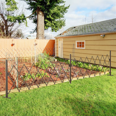 Outsunny Expanding Trellis Fence Freestanding Movable Fence Foldable Garden Screen Panel Aluminium, 405cm x 103.5cm, Dark Brown 