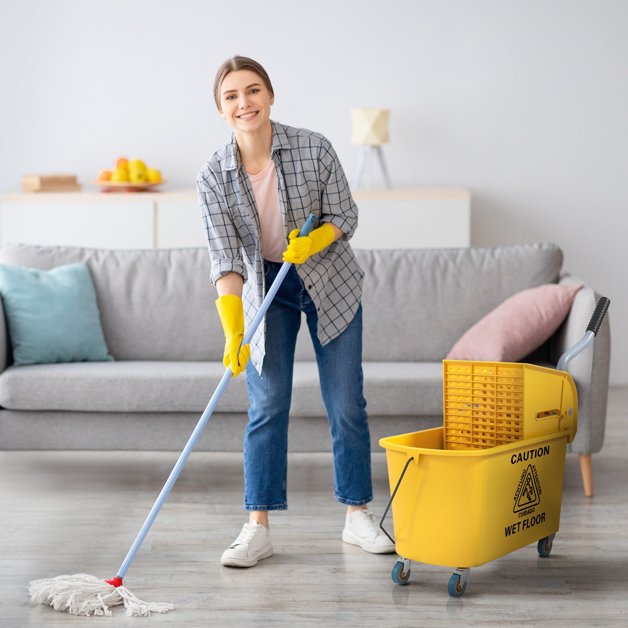 HOMCOM Mop Bucket with Wringer Set on Wheels for Floor Cleaning, 20 Litre Side Press Wringer with Handle and Mop, Yellow 