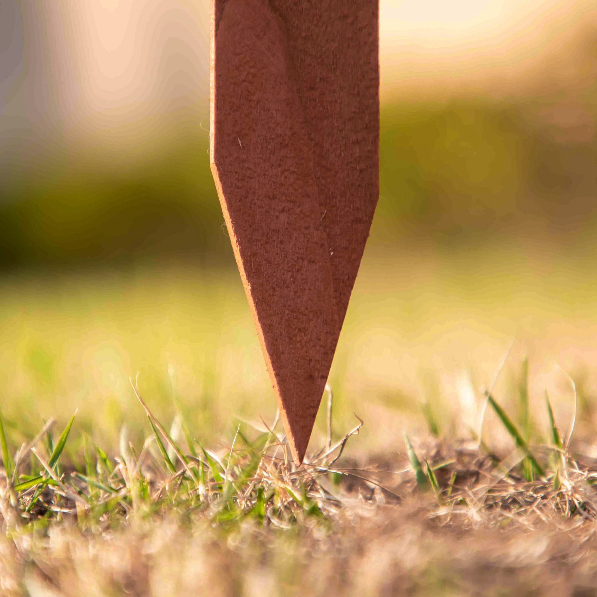 Outsunny Set of 12 Wooden 60cm Garden Fence Pieces 
